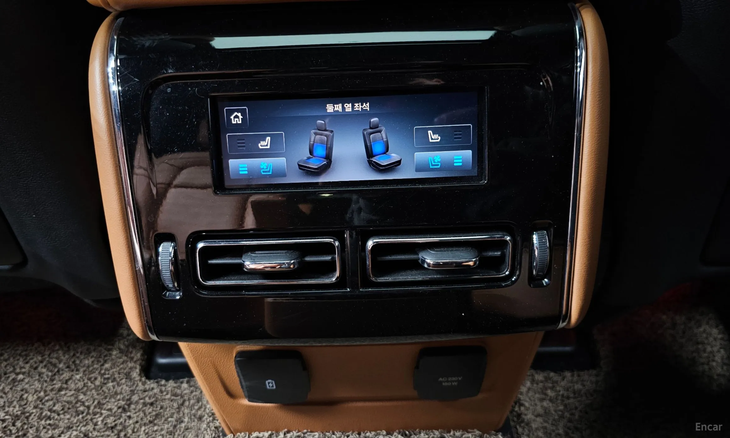 Lincoln Aviator 2nd Generation превью 19