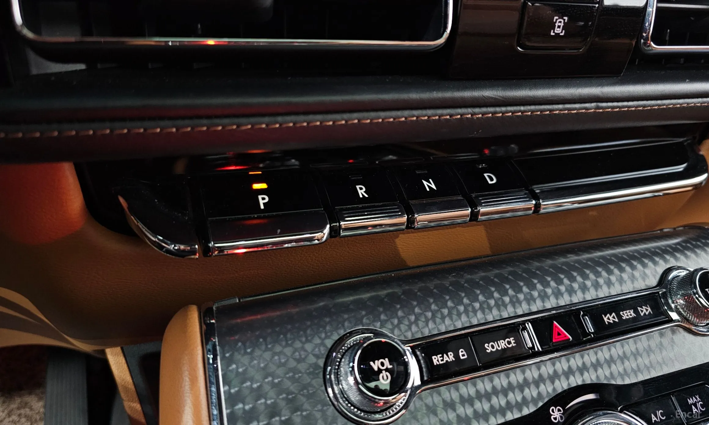 Lincoln Aviator 2nd Generation превью 9