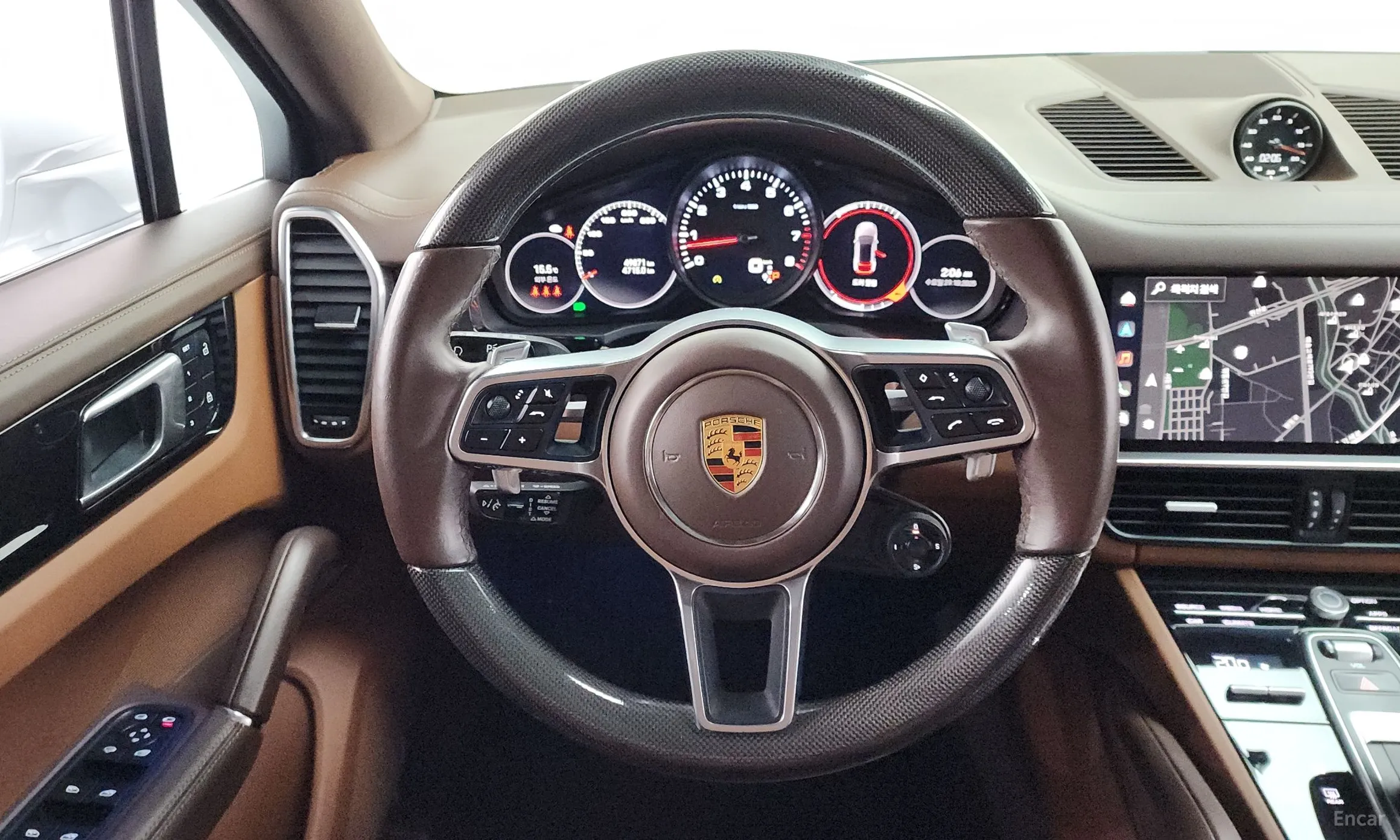 Porsche Cayenne (PO536) превью 13