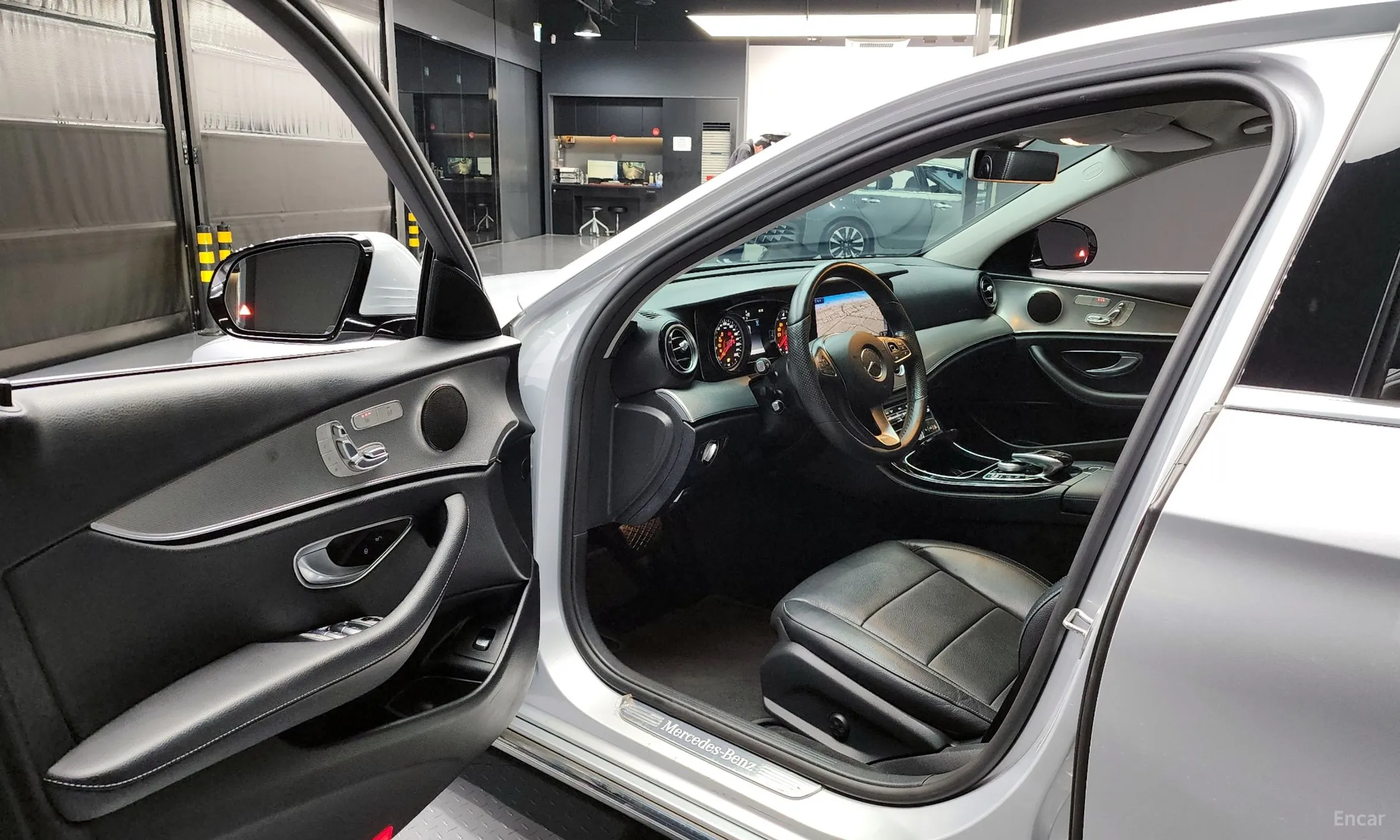 Mercedes Benz E-Class W213 превью 10