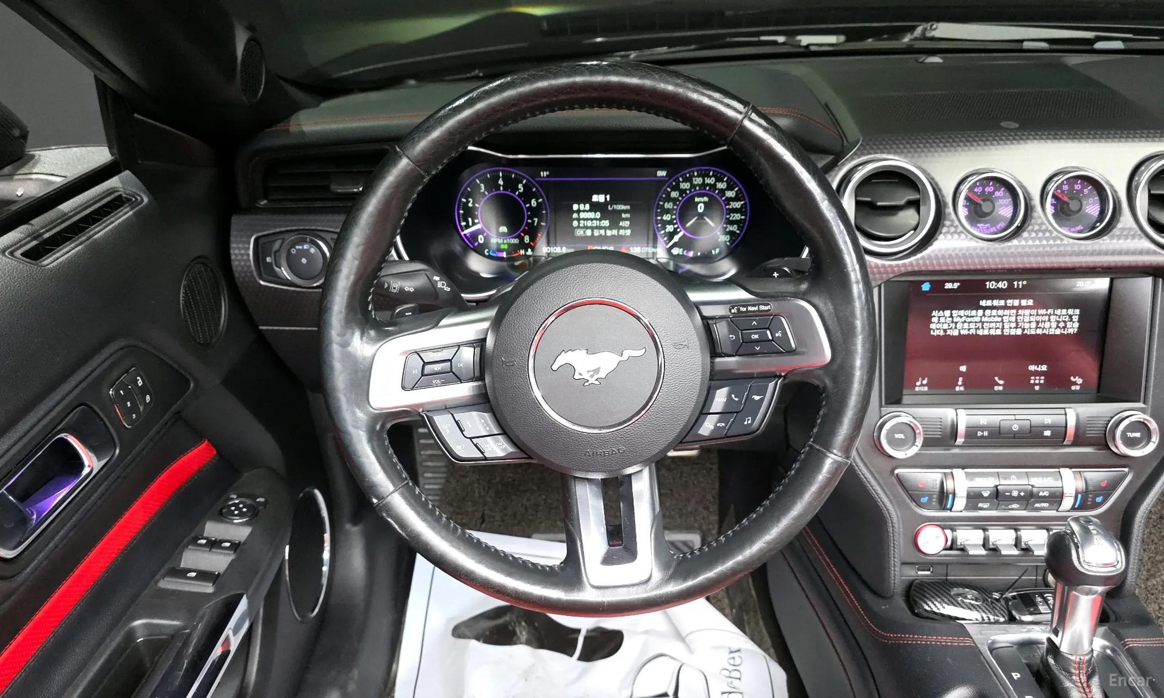 Ford Mustang превью 13