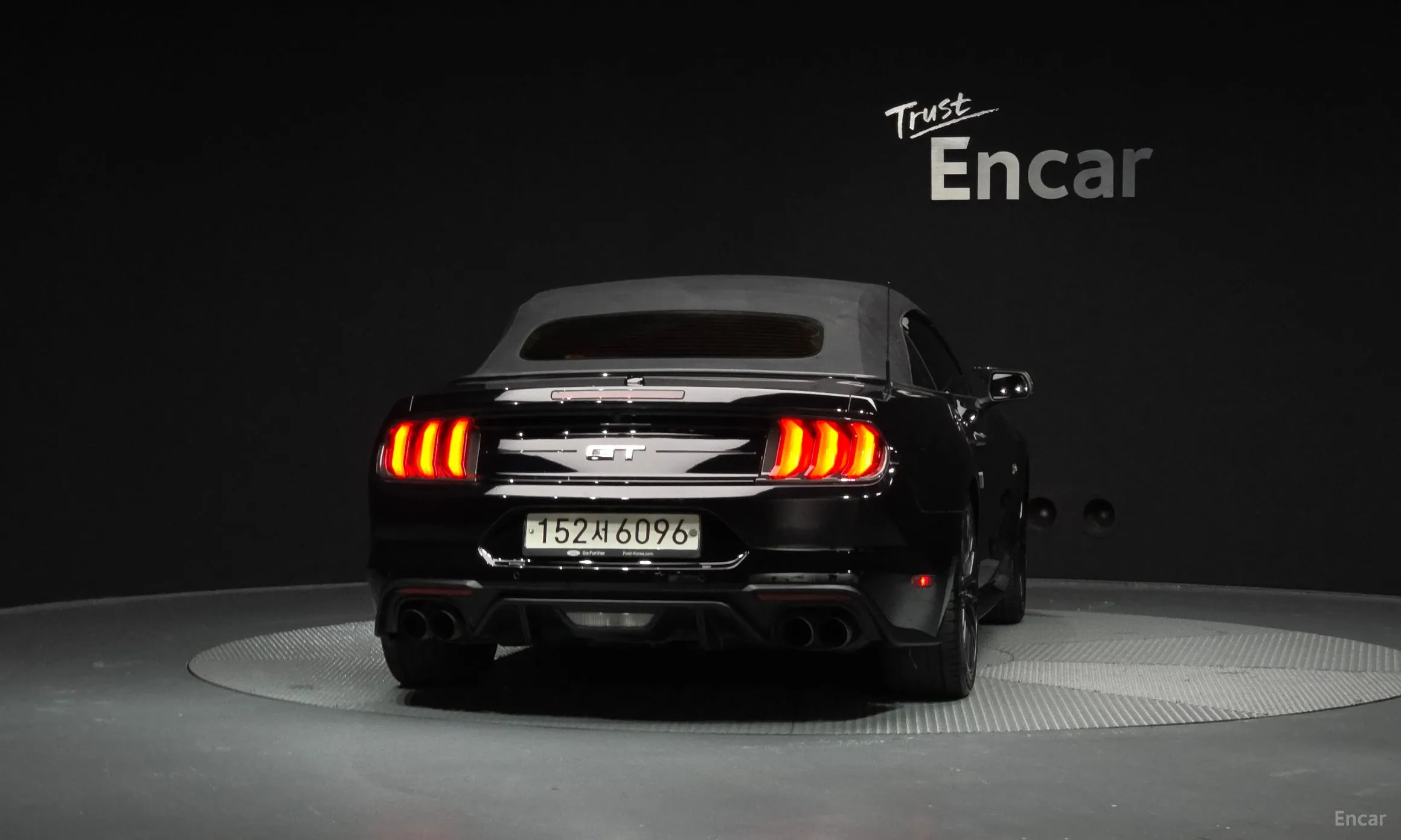 Ford Mustang превью 4
