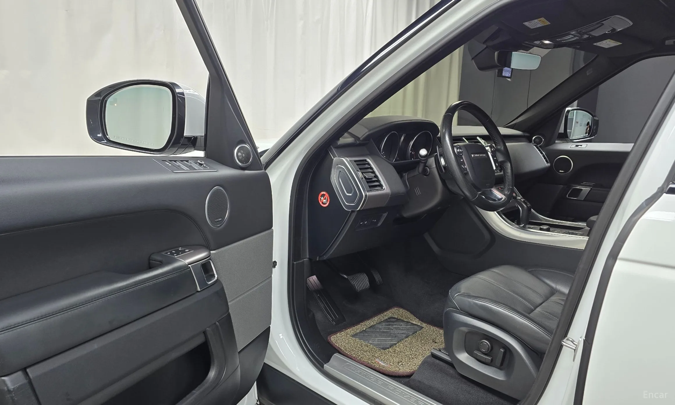 Land Rover Range Rover Sport 2nd Generation превью 11