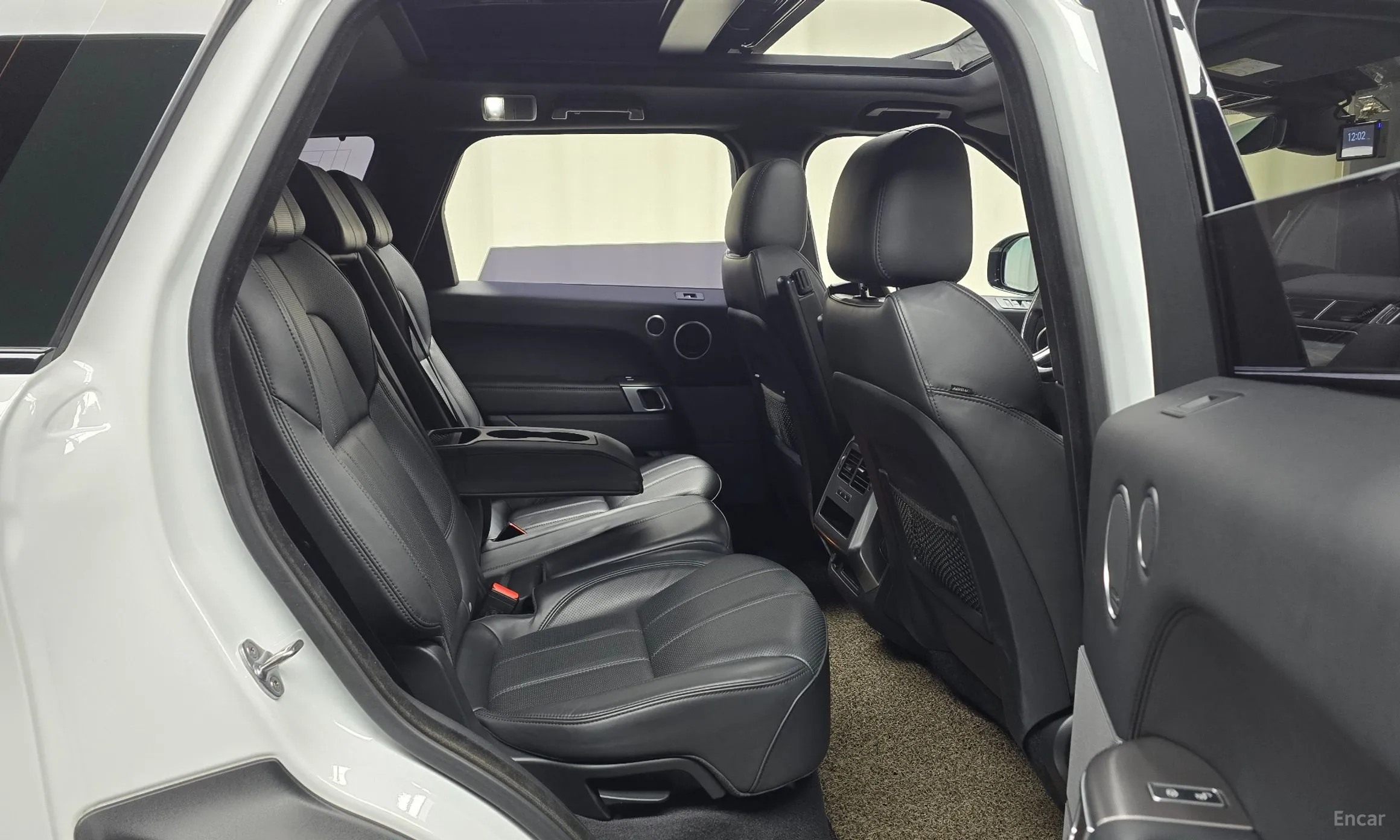 Land Rover Range Rover Sport 2nd Generation превью 12