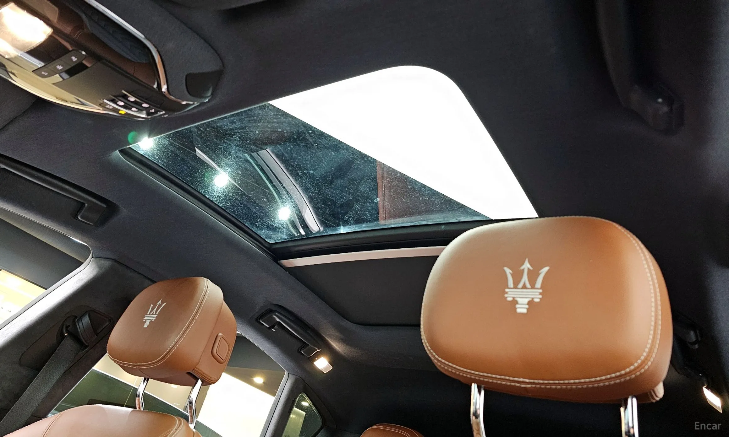 Maserati Levante превью 19