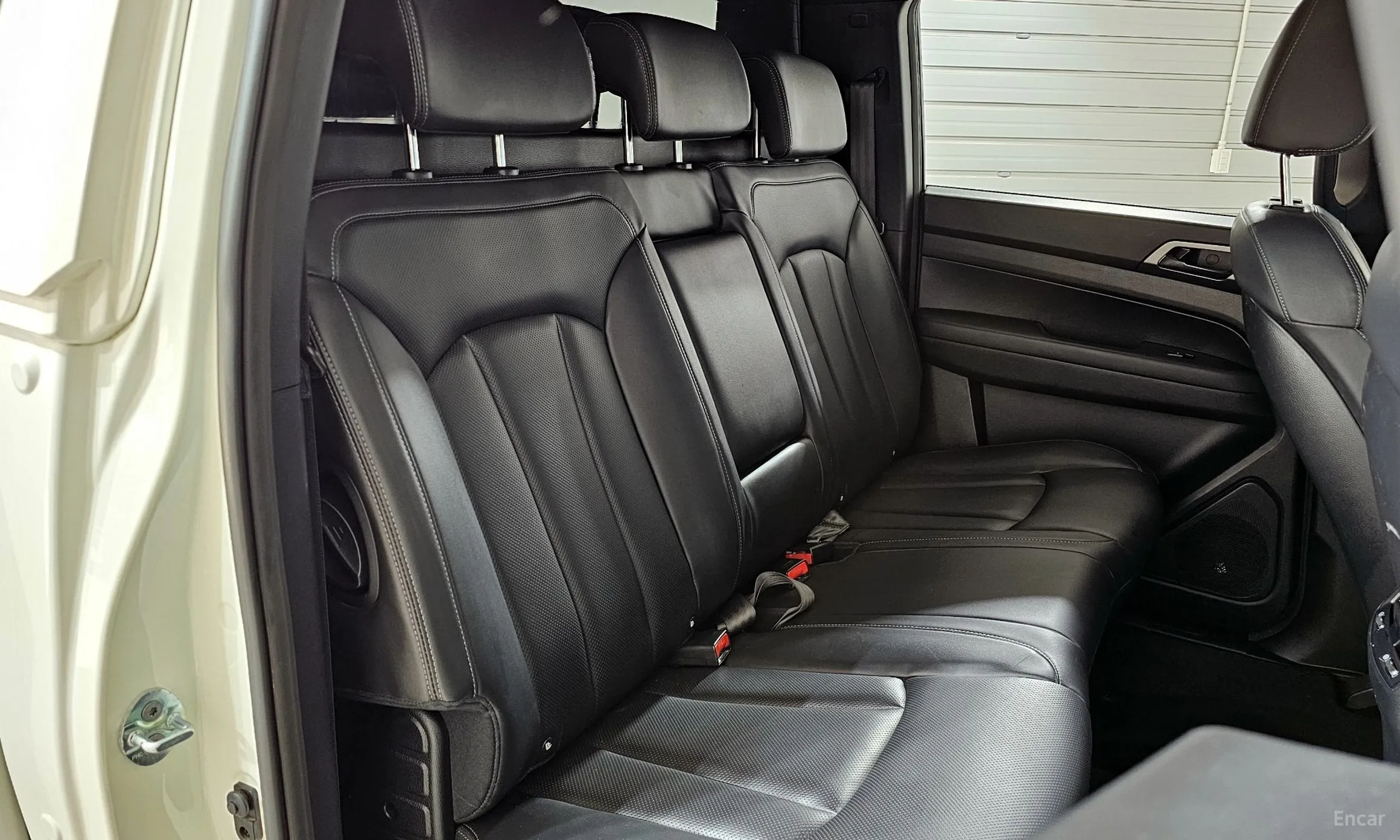 KG Mobility (SsangYong) Rexton Sports превью 12