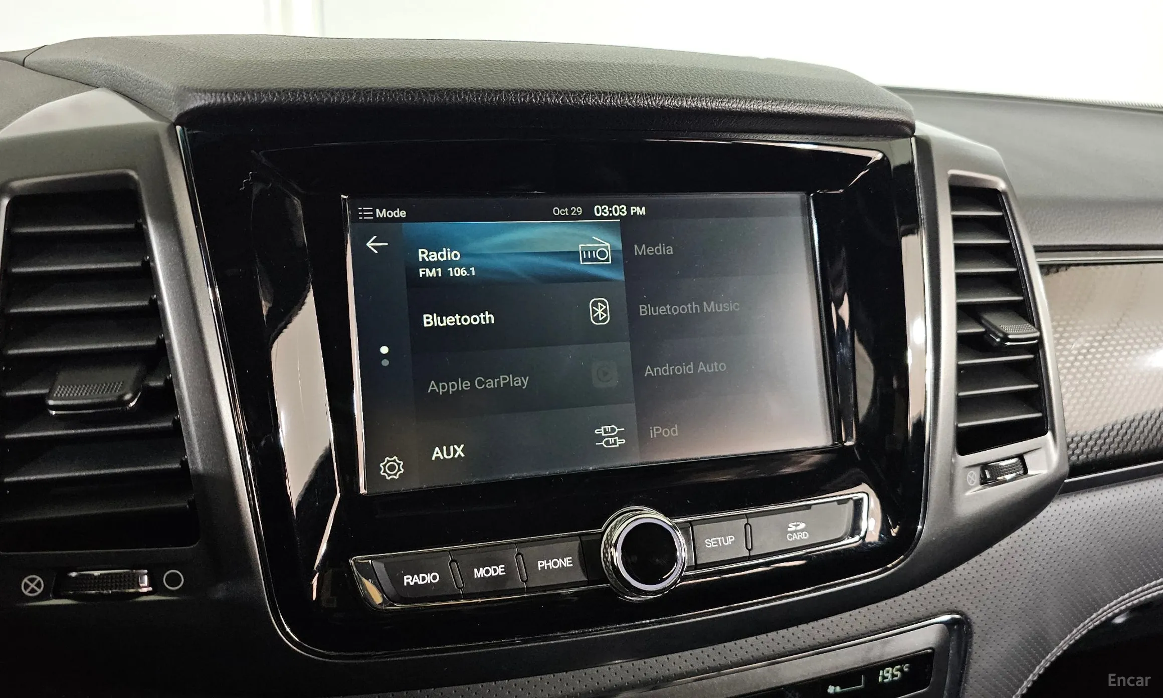 KG Mobility (SsangYong) Rexton Sports превью 16