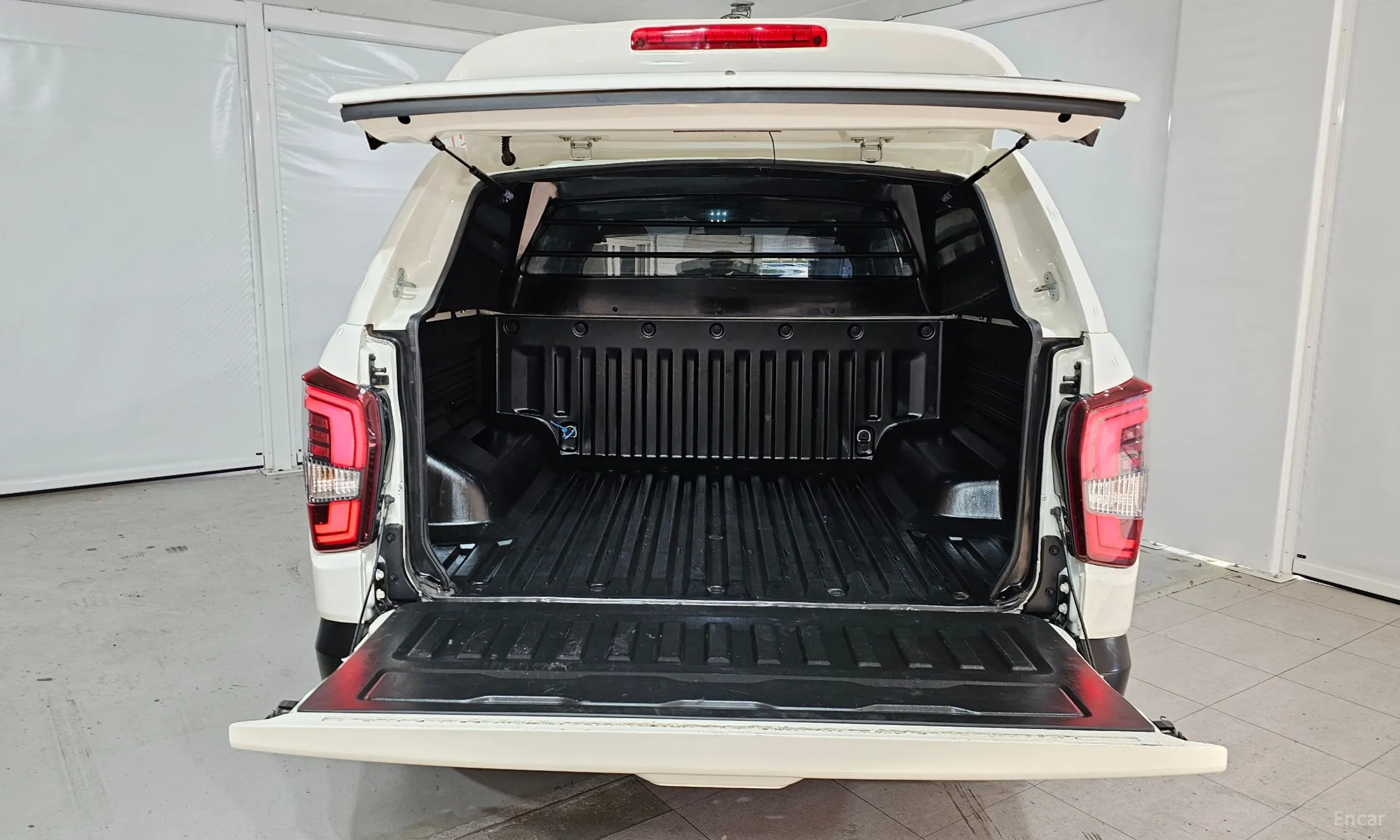 KG Mobility (SsangYong) Rexton Sports превью 20