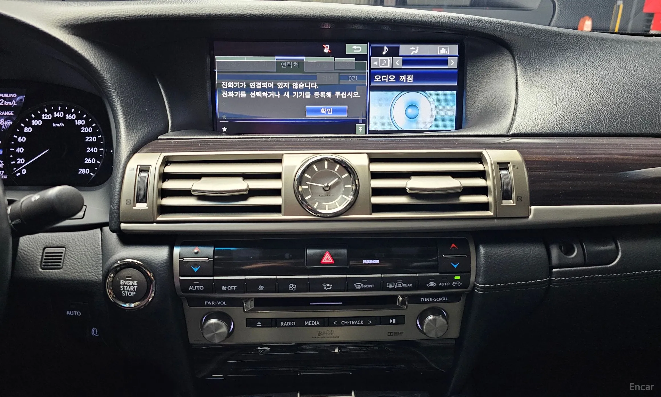 Lexus LS460 превью 14