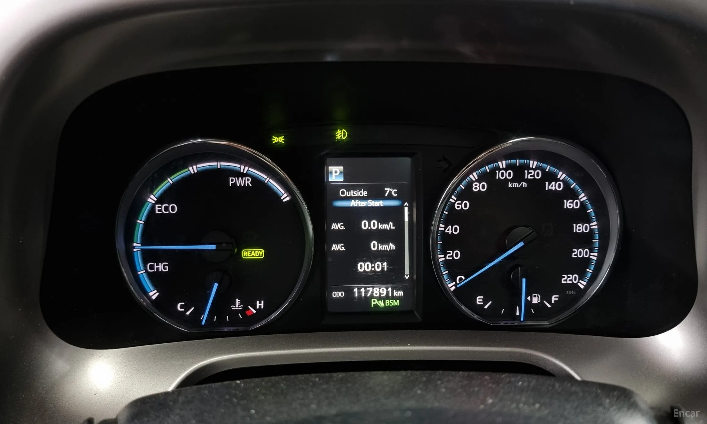 Toyota RAV4 превью 8