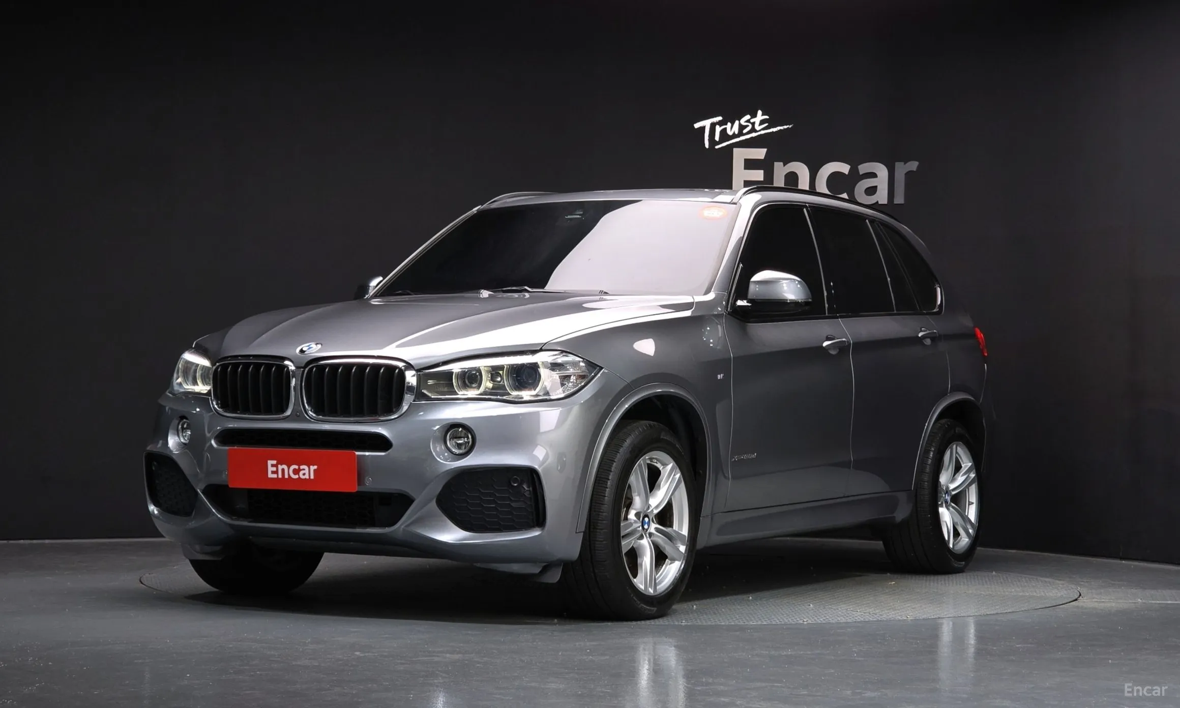 X5 (F15)