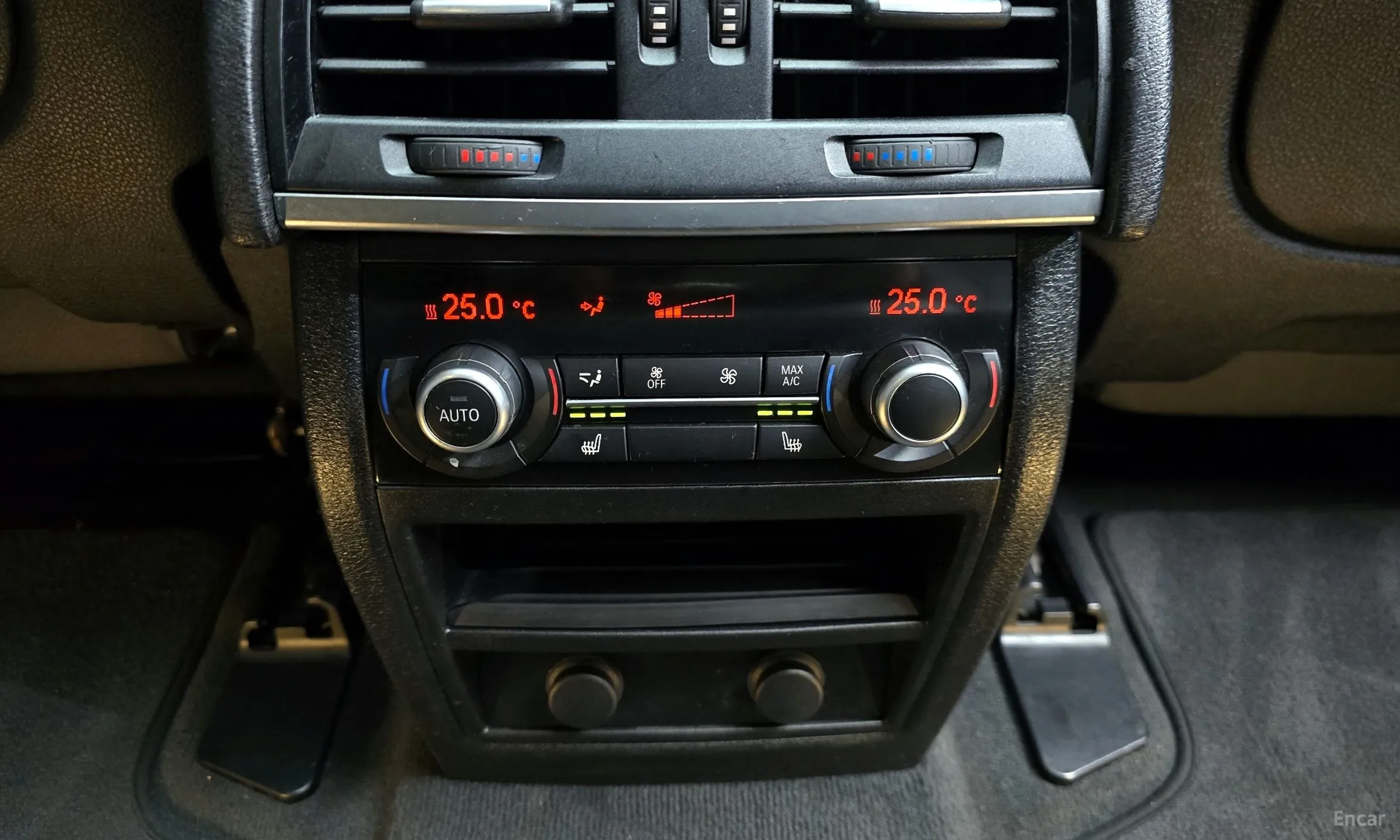 BMW X5 (F15) превью 19