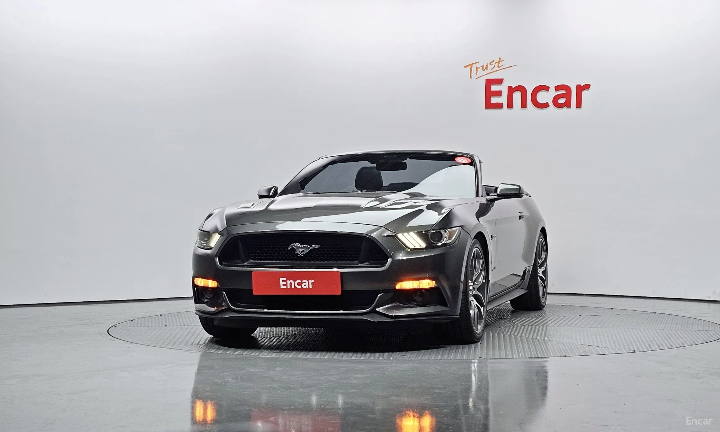 Ford Mustang превью 3