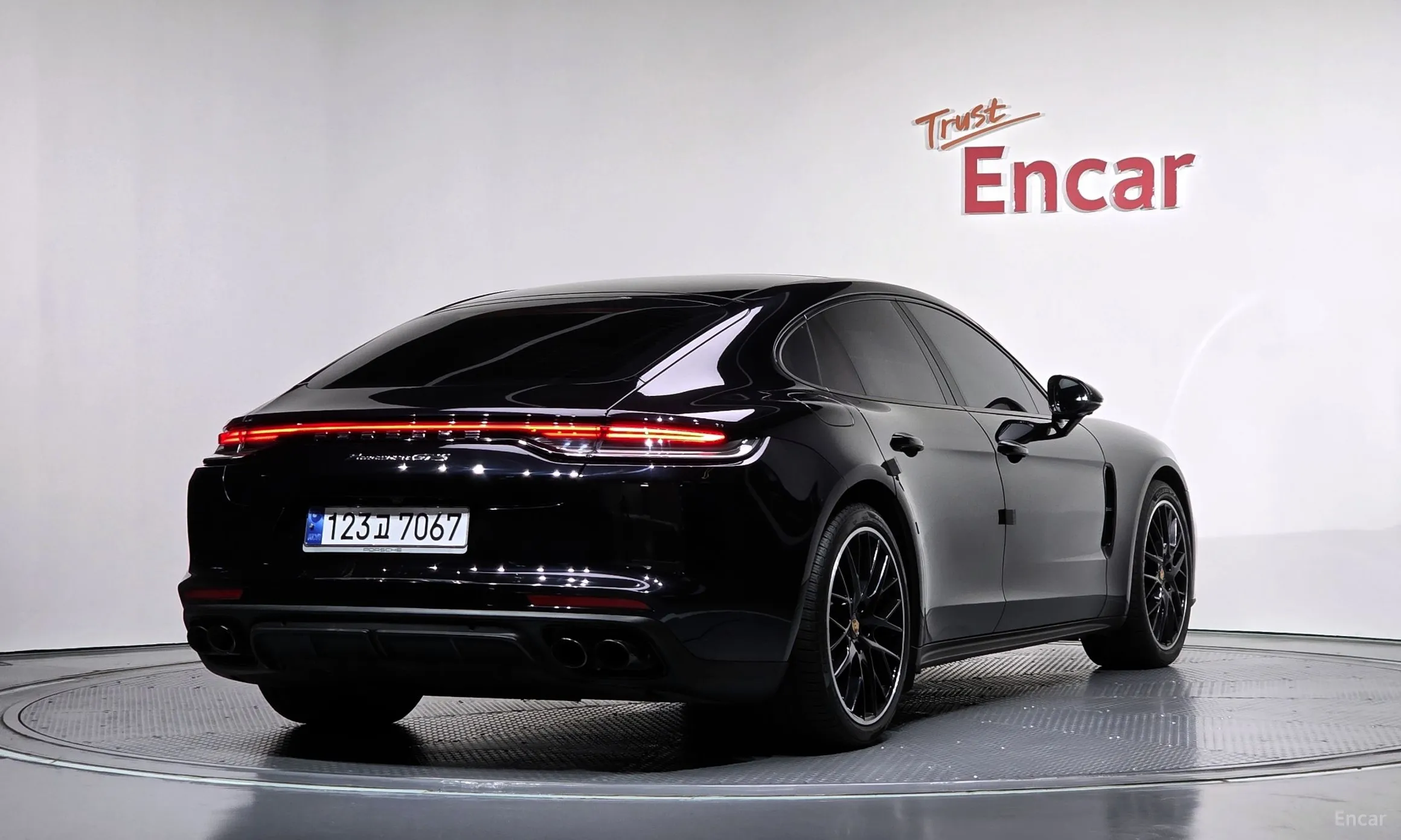 Porsche Panamera (971) превью 2