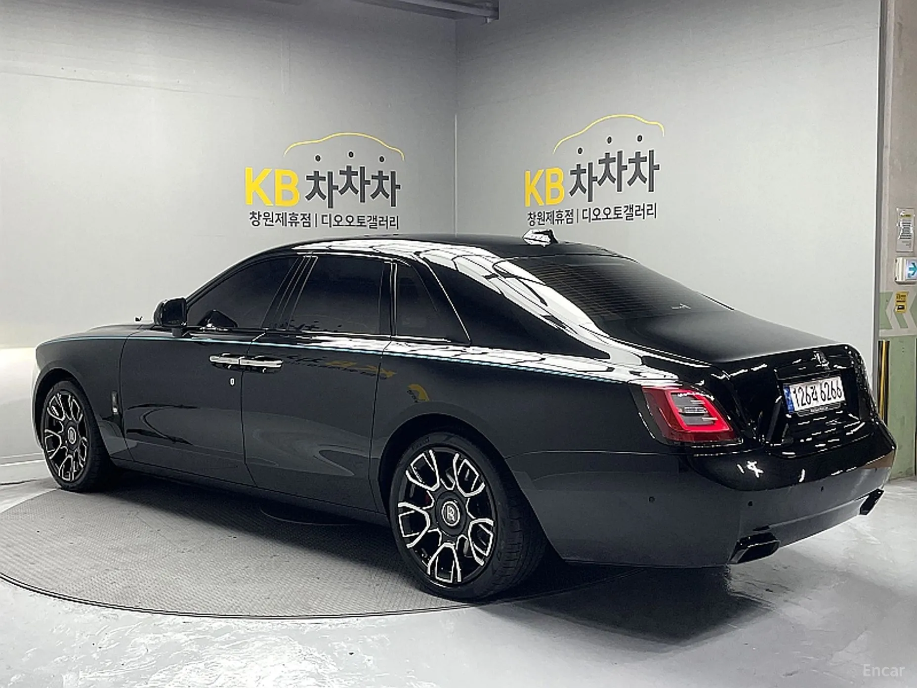 Rolls-Royce Ghost 2nd Generation превью 2
