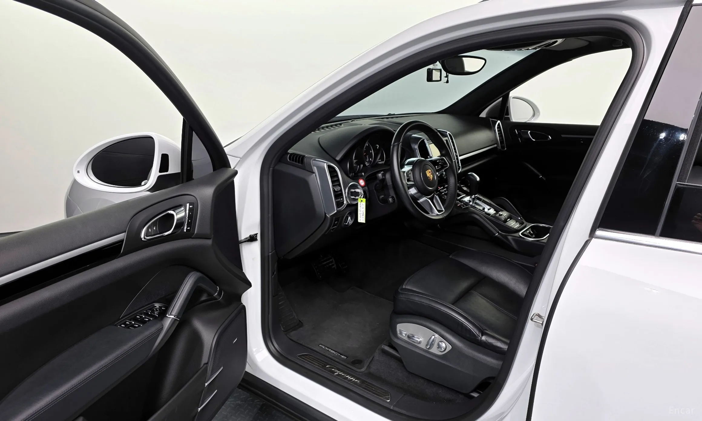 Porsche New Cayenne превью 10