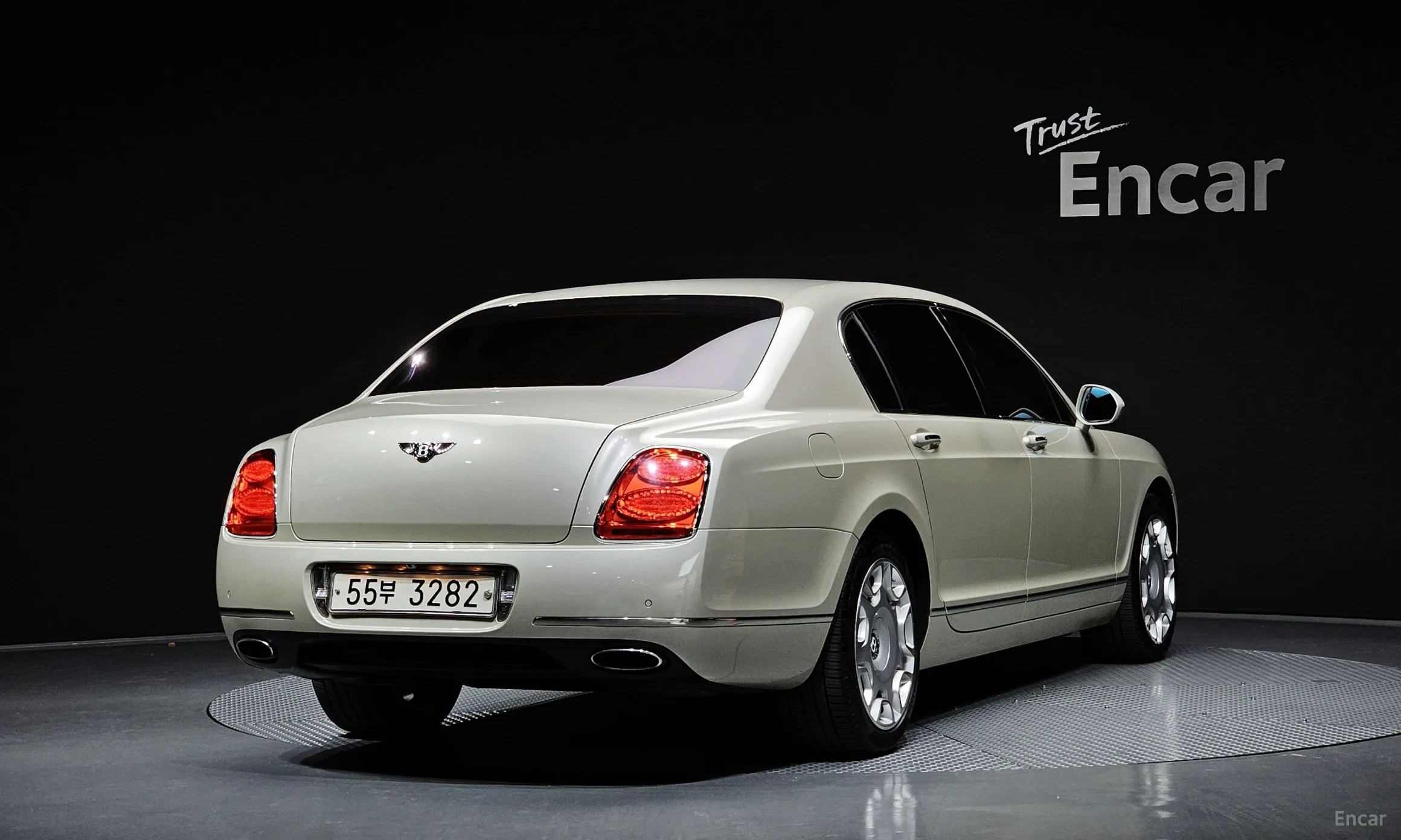 Bentley Flying Spur Gen 1