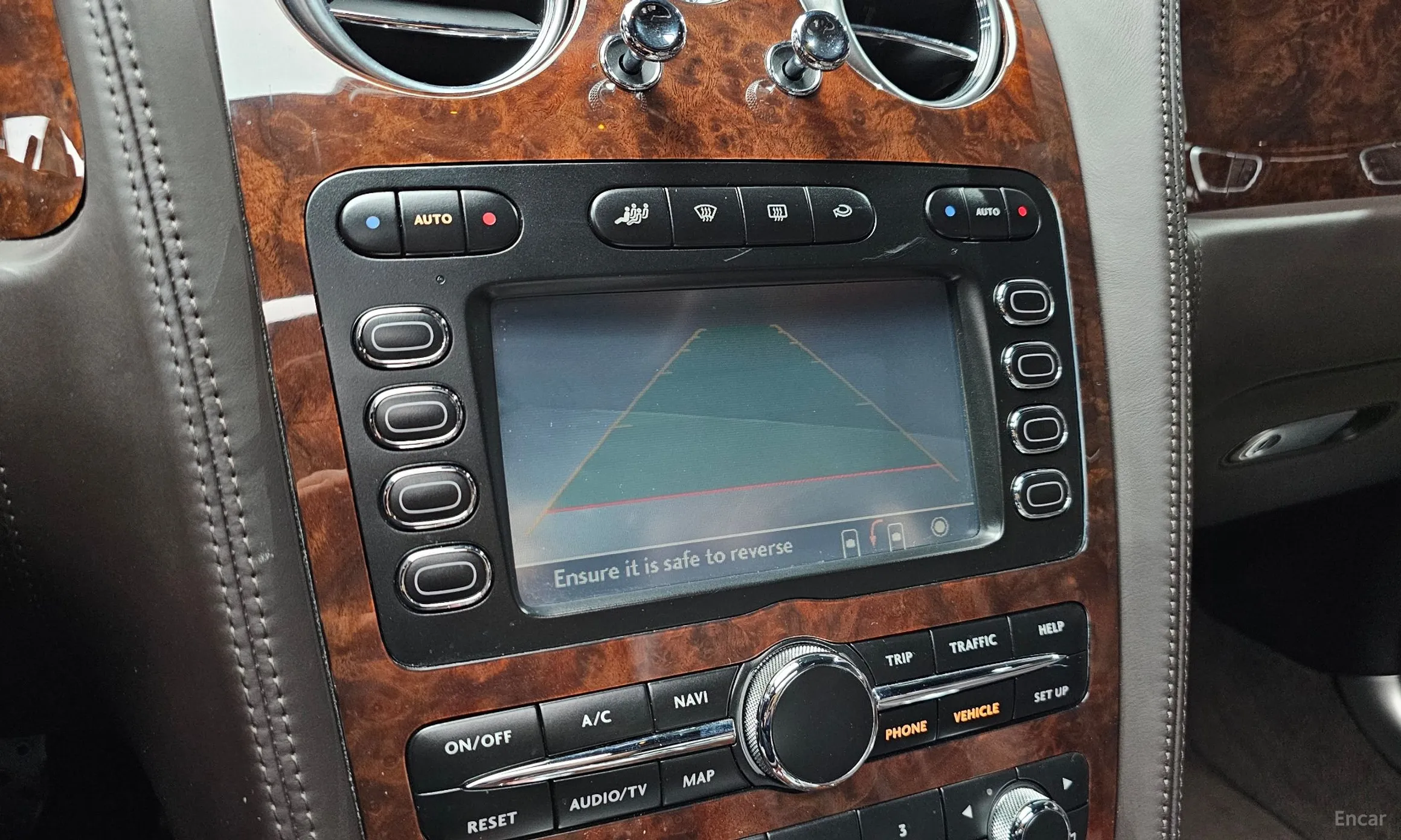 Bentley Flying Spur Gen 1 превью 16