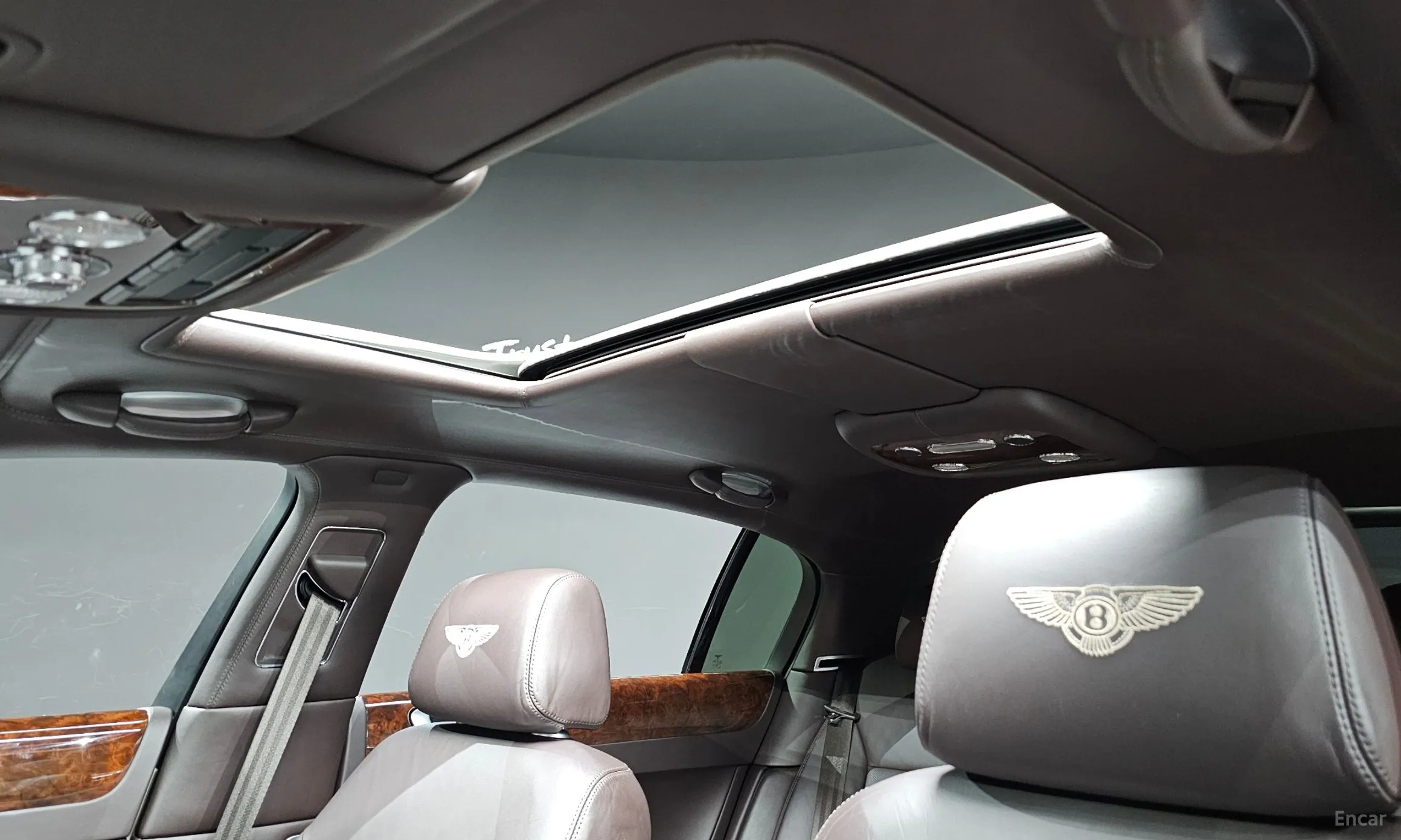 Bentley Flying Spur Gen 1 превью 19