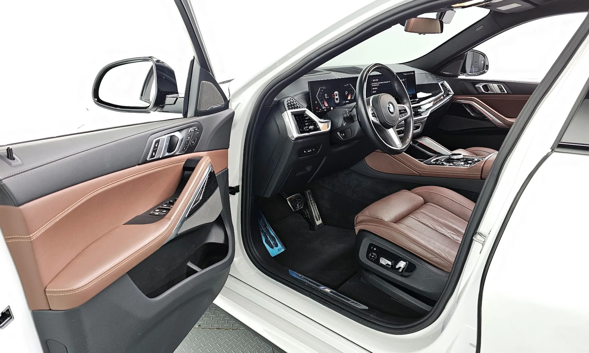BMW X6 (G06) превью 10