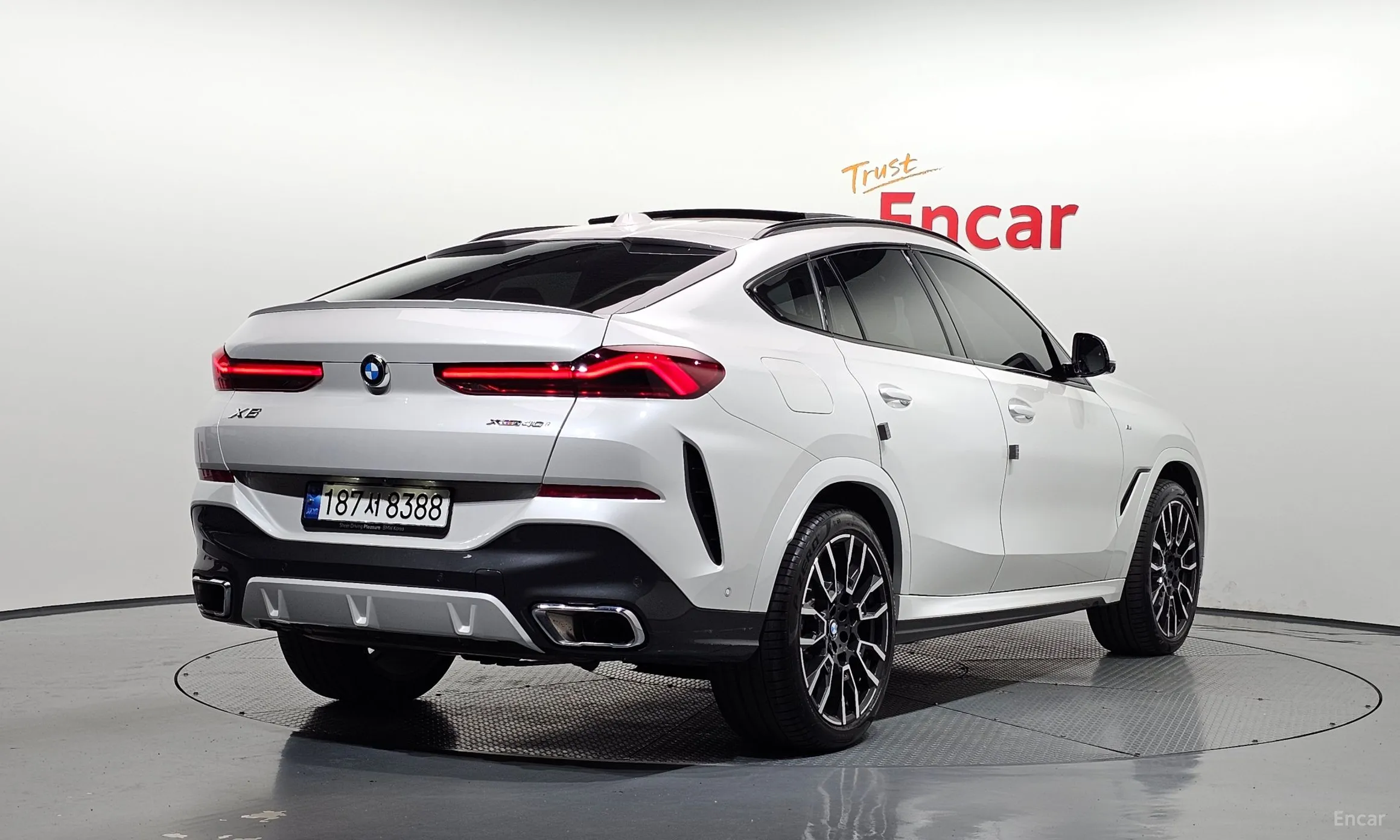 BMW X6 (G06)