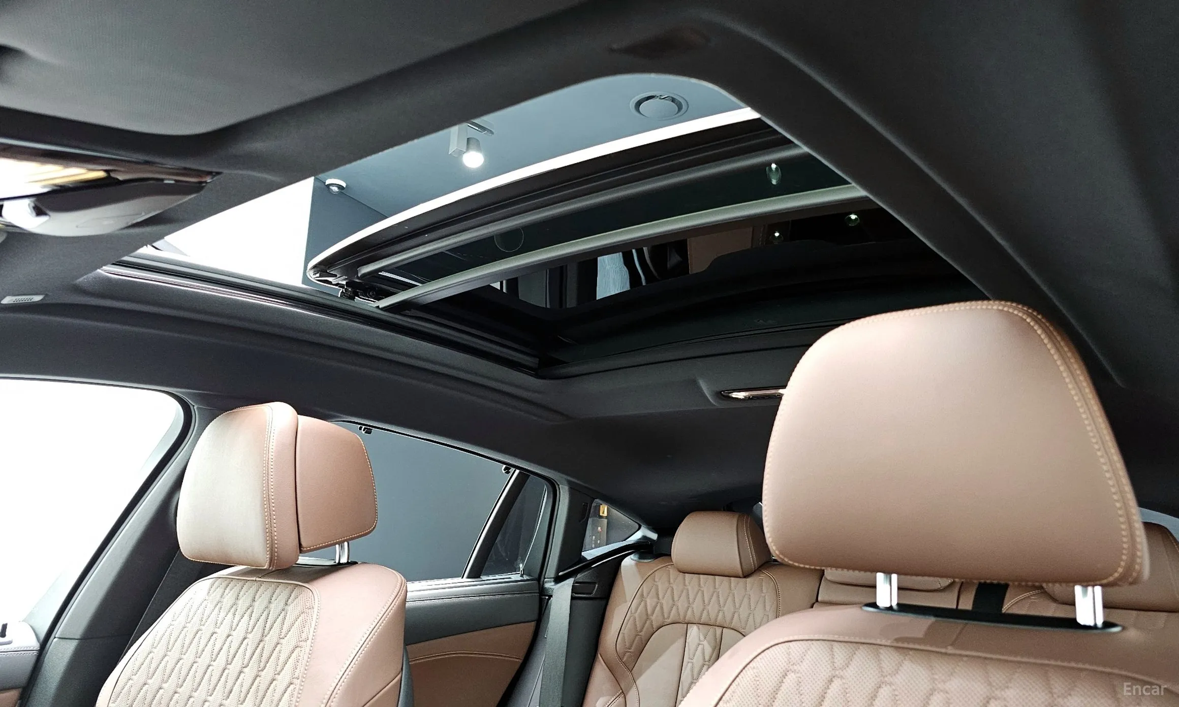BMW X6 (G06) превью 18