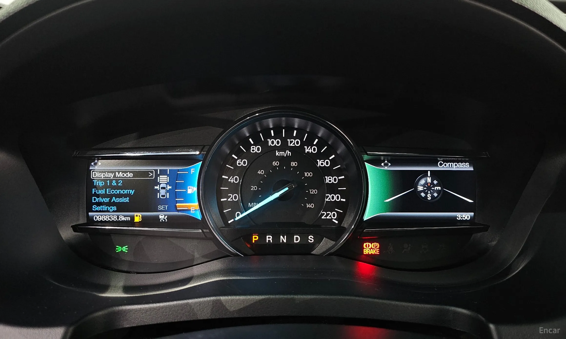 Ford Explorer превью 8