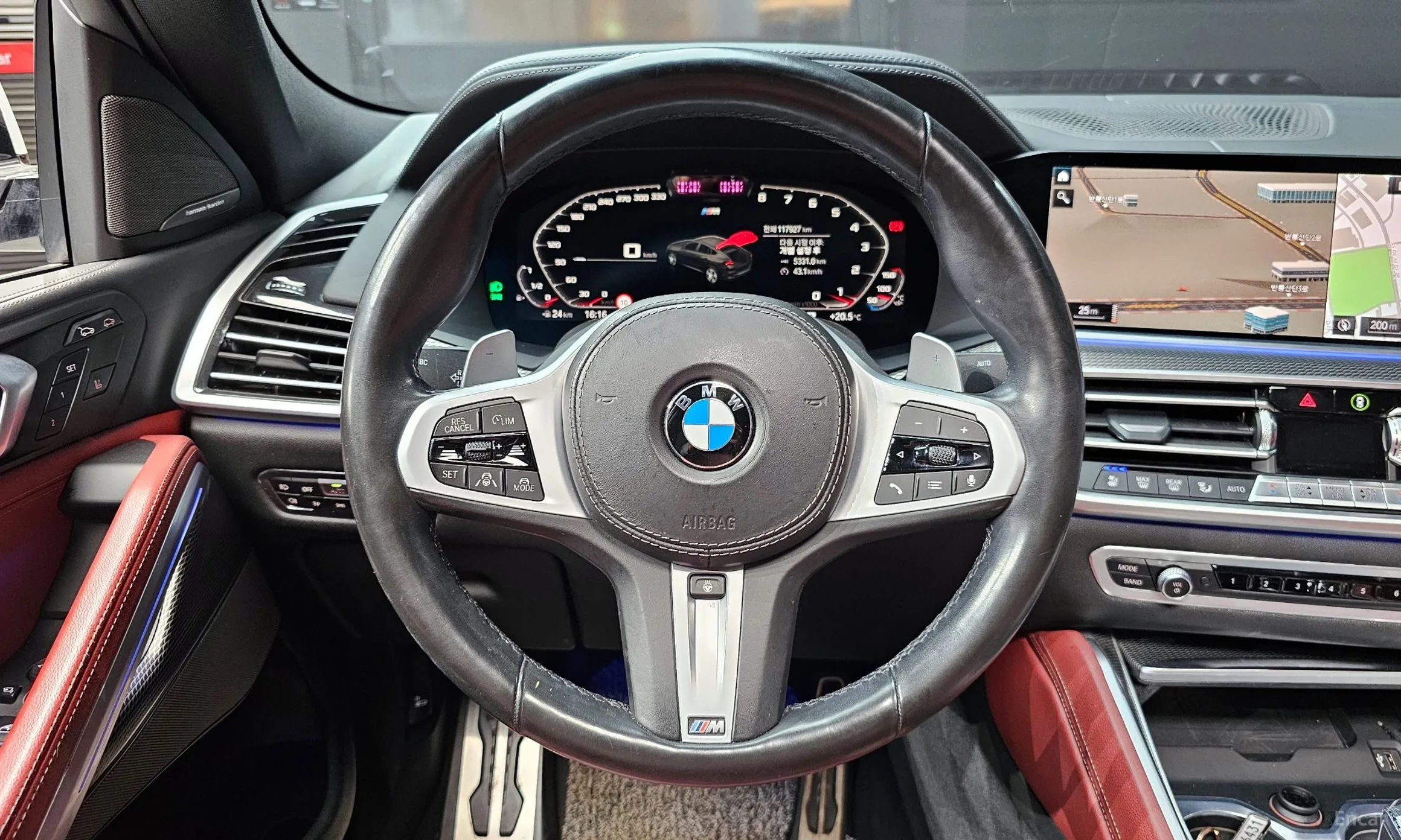 BMW X6 (G06) превью 13