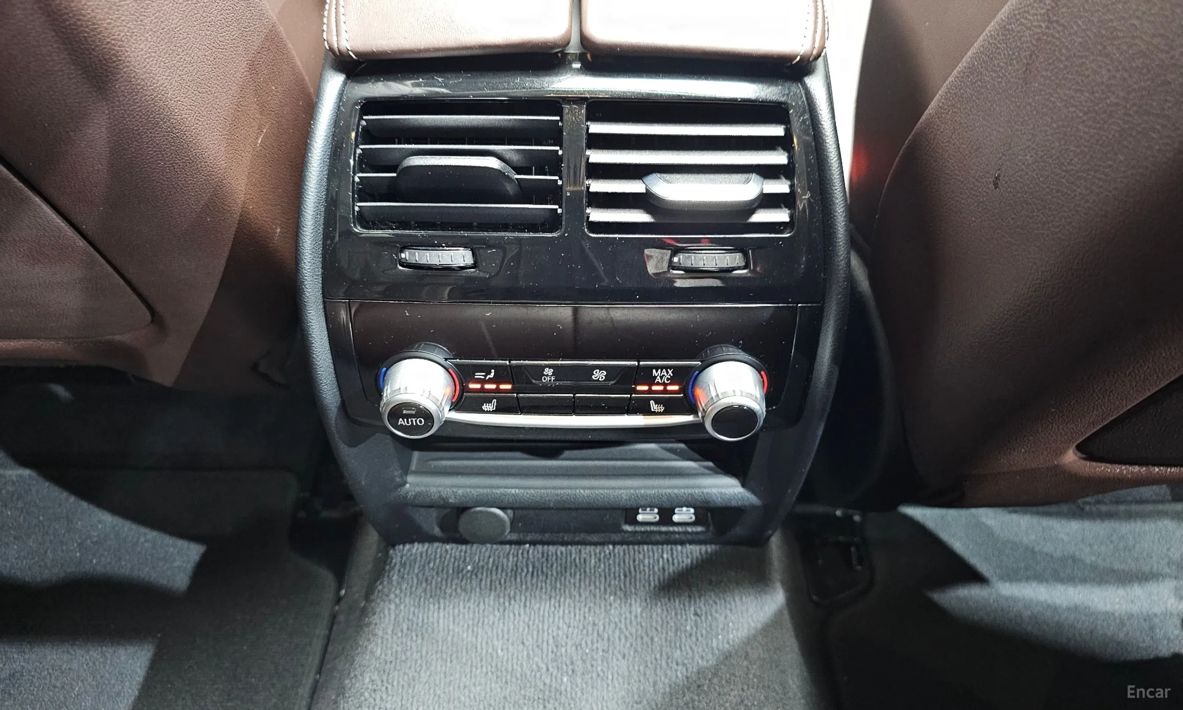 BMW 5 Series (G30) превью 18