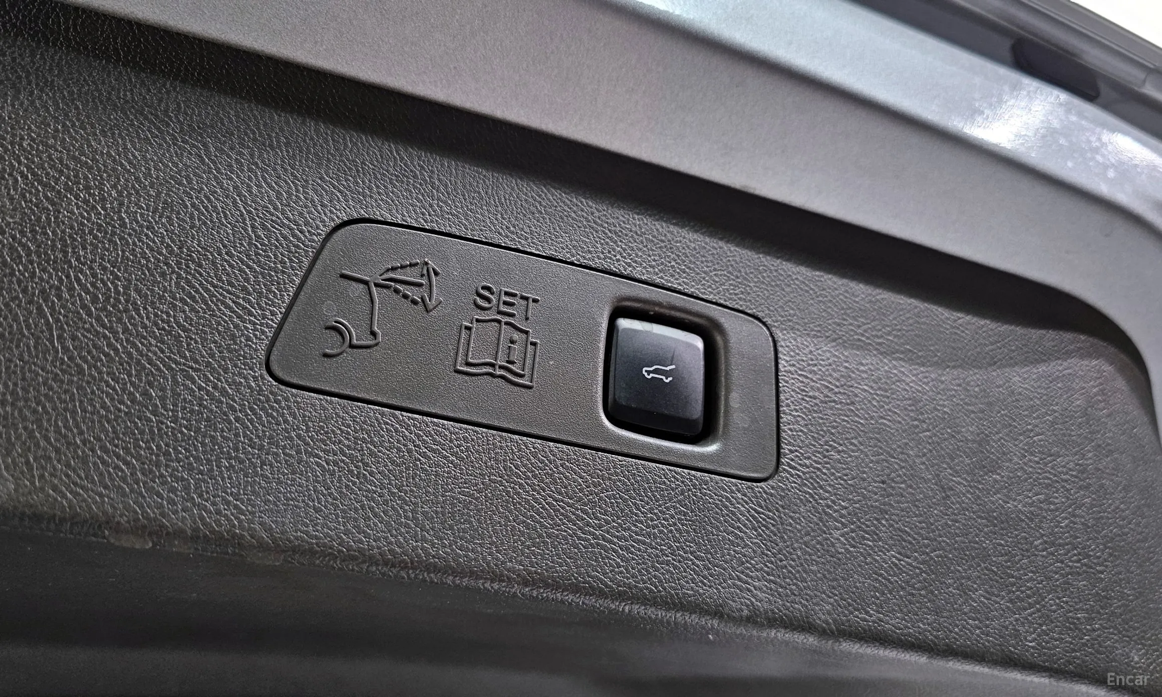 Lincoln Corsair превью 20