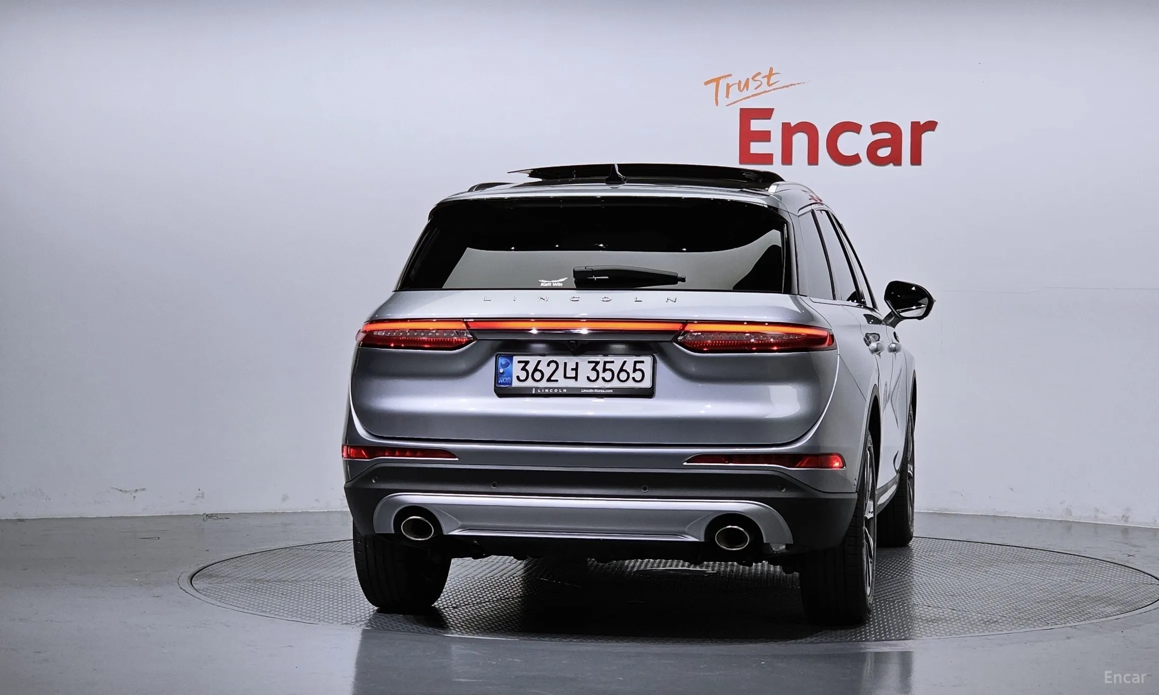 Lincoln Corsair превью 4