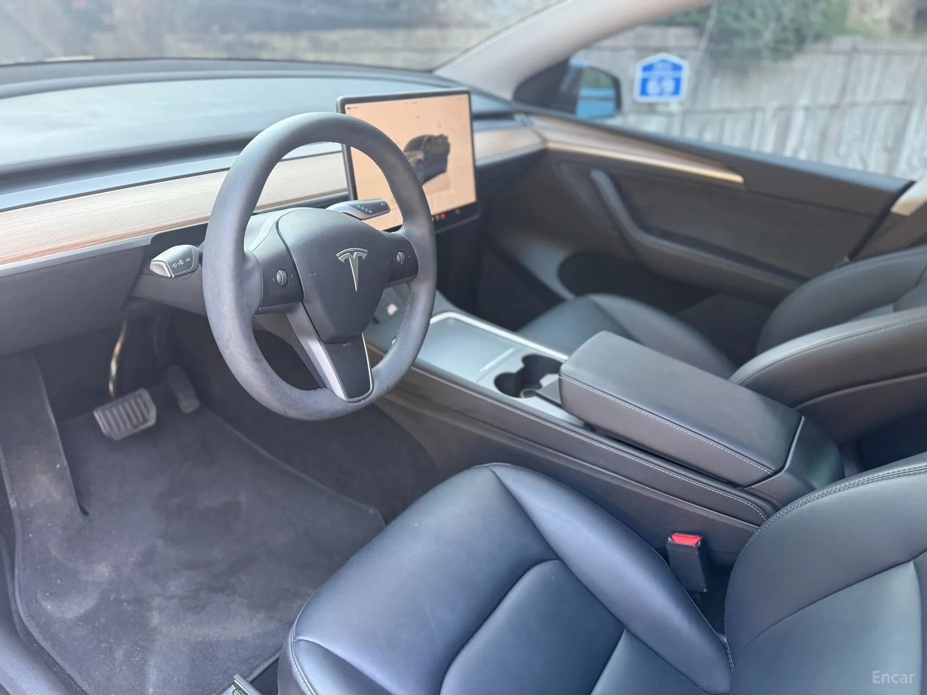 Tesla Model Y превью 7