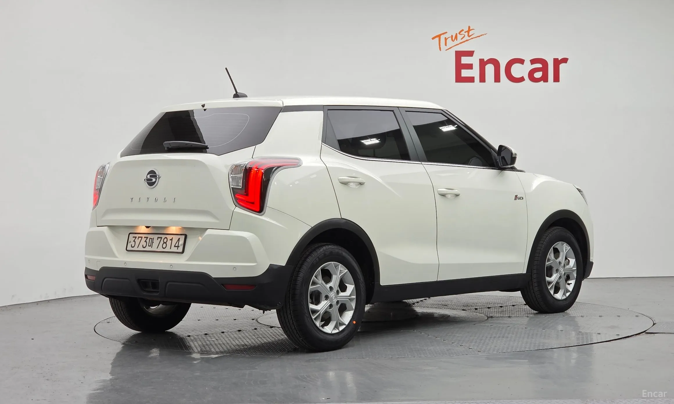 KG Mobility (SsangYong) Berry New Tivoli превью 2