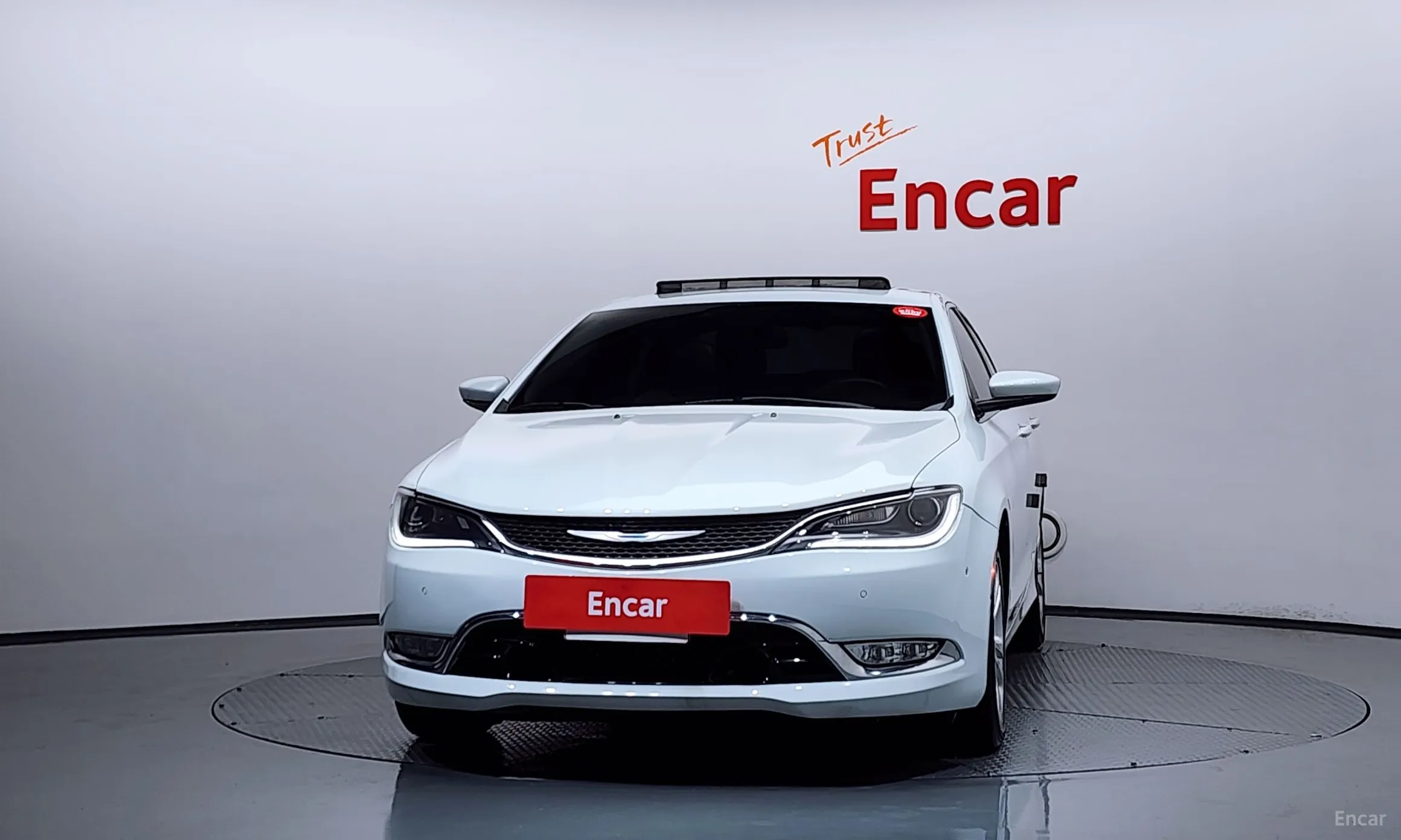 Chrysler 200 Second generation превью 3