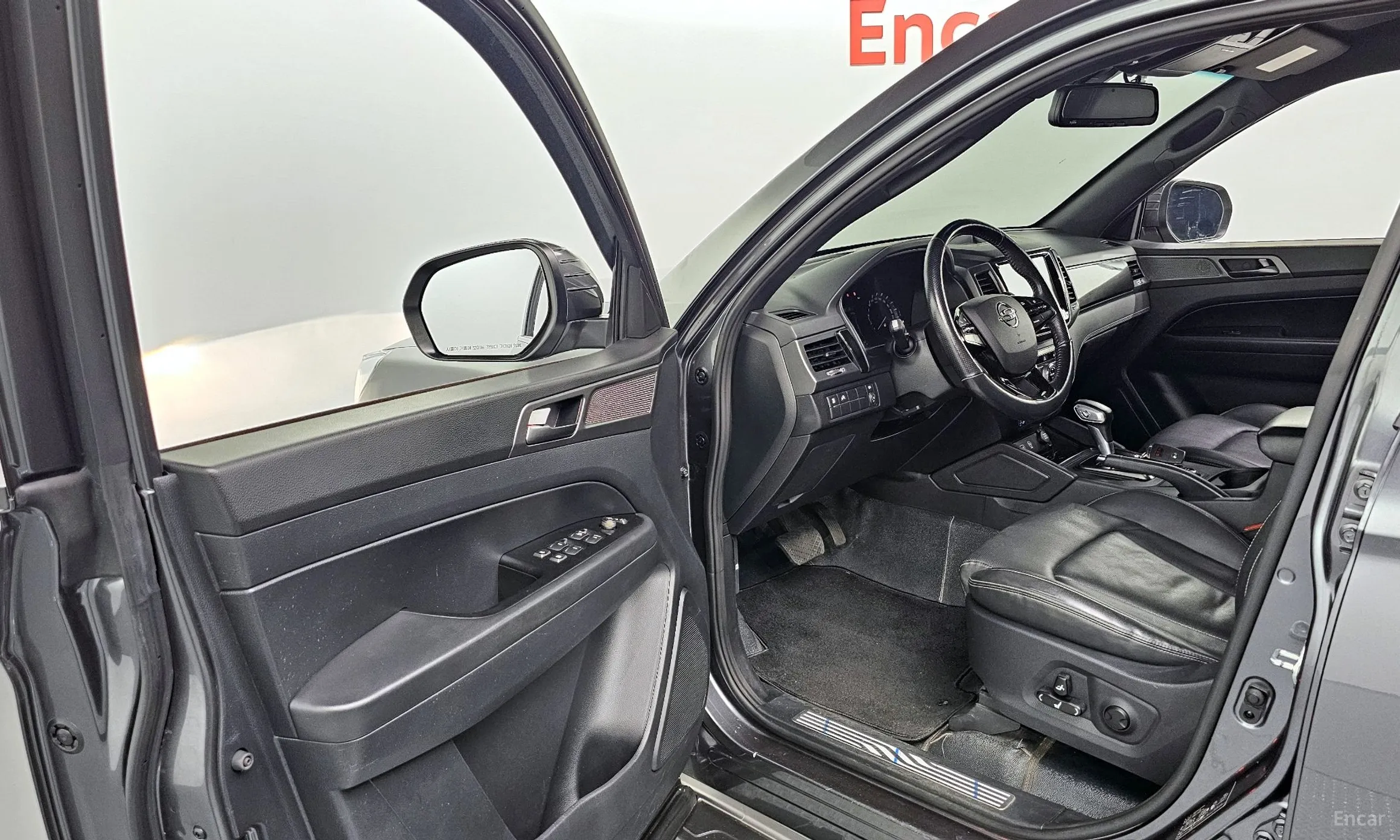 KG Mobility (SsangYong) Rexton Sports превью 10