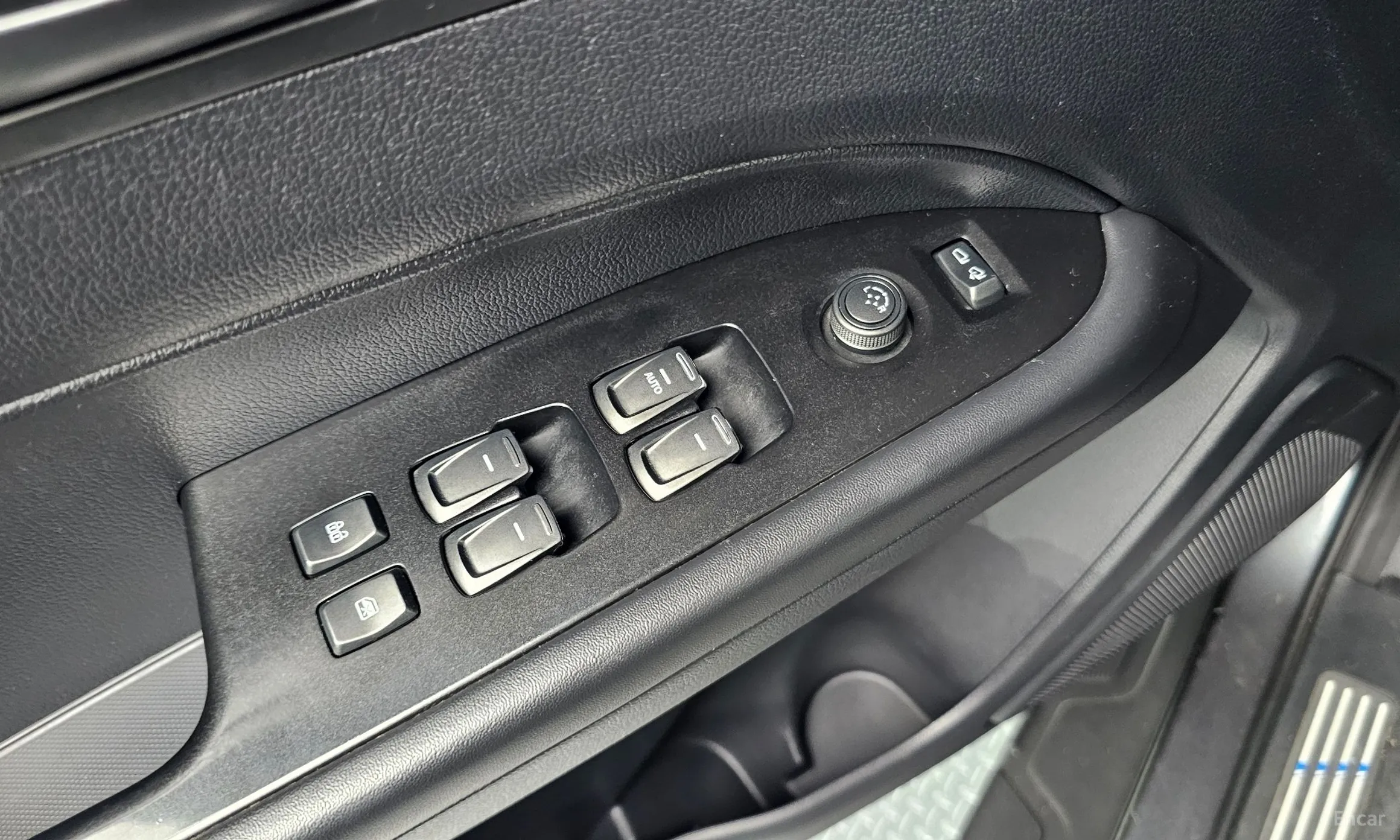 KG Mobility (SsangYong) Rexton Sports превью 13