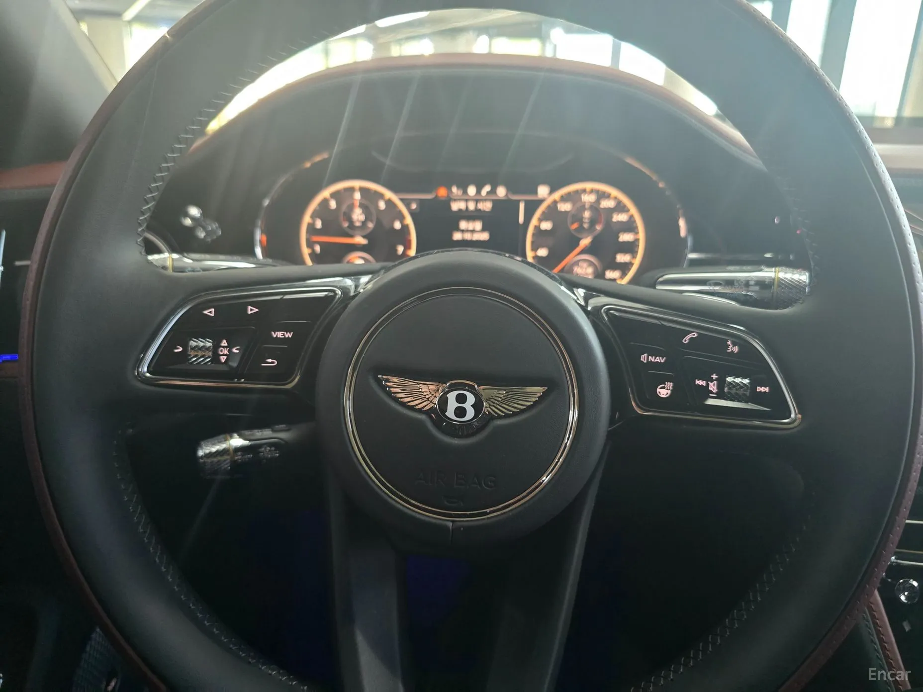 Bentley Flying Spur 3rd Generation превью 12