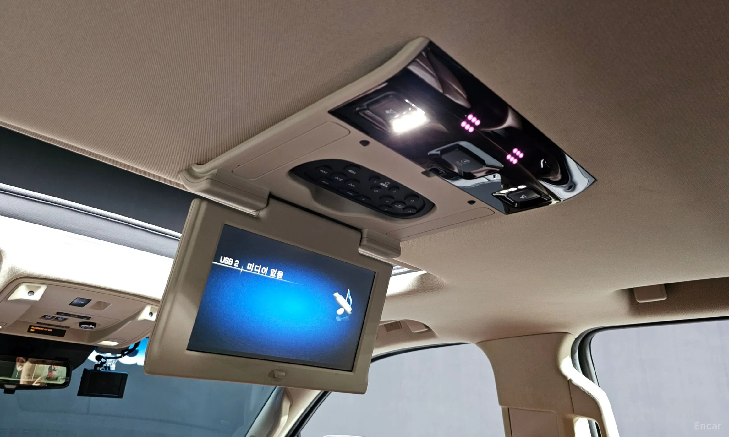 Cadillac Escalade превью 16