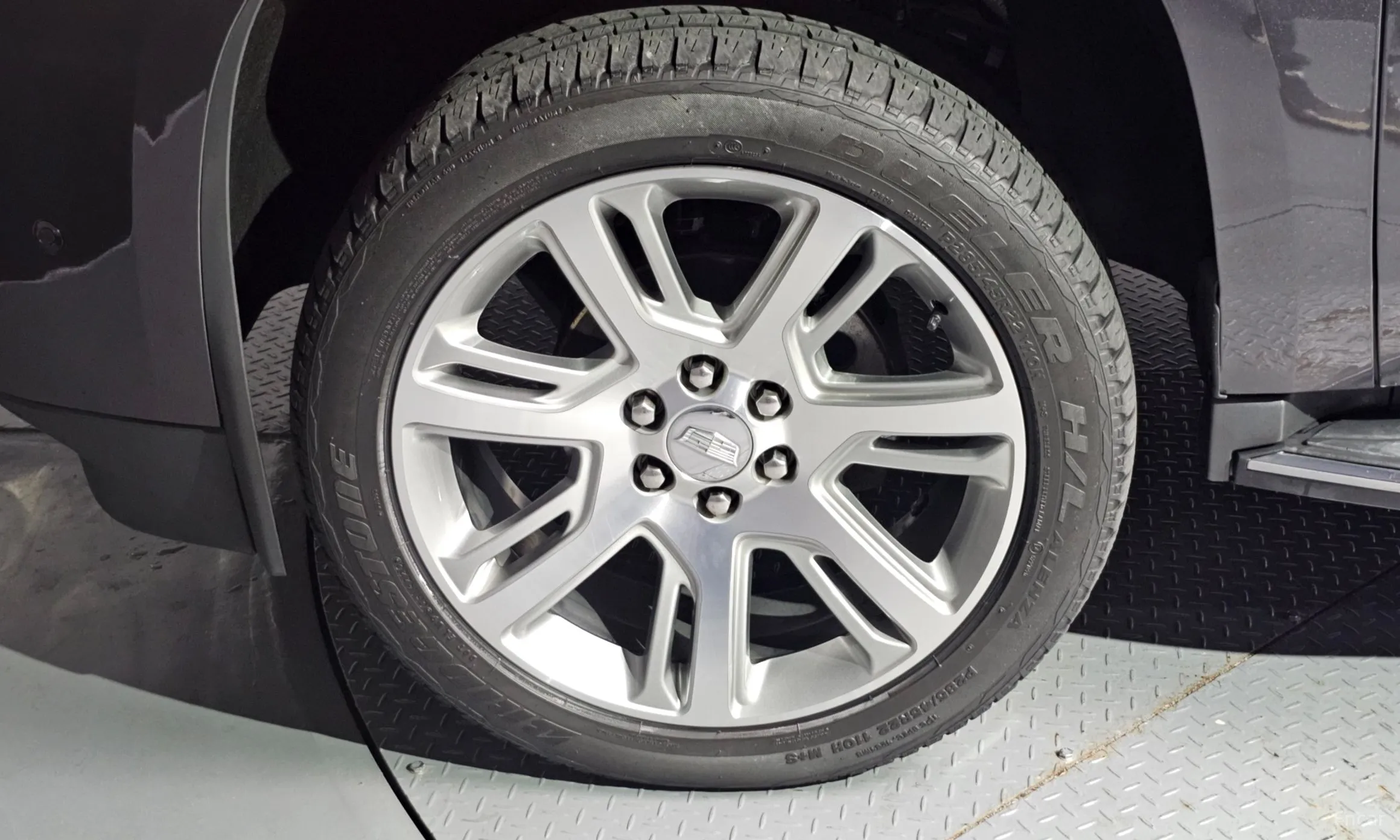 Cadillac Escalade превью 5