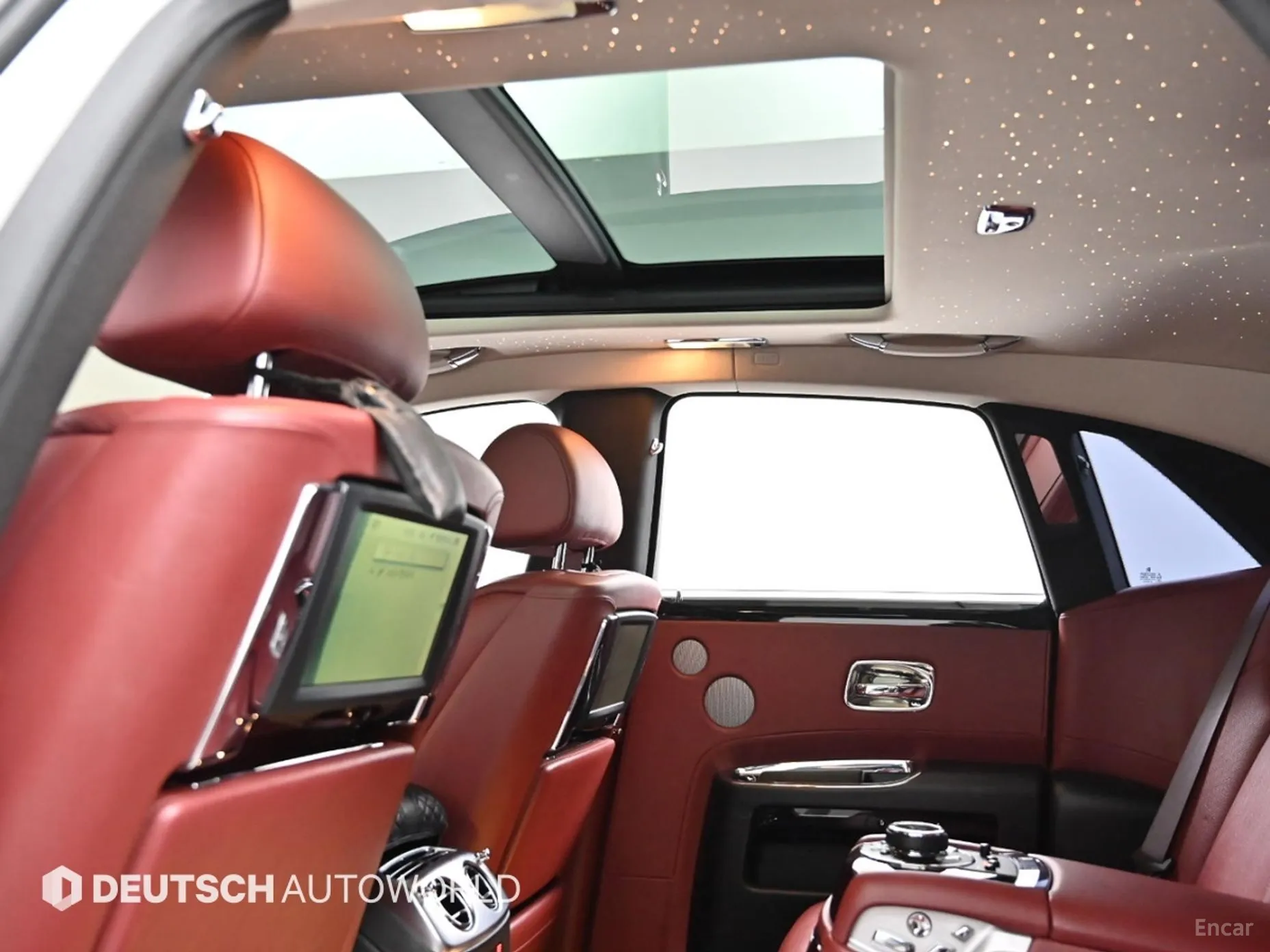 Rolls-Royce Ghost превью 19