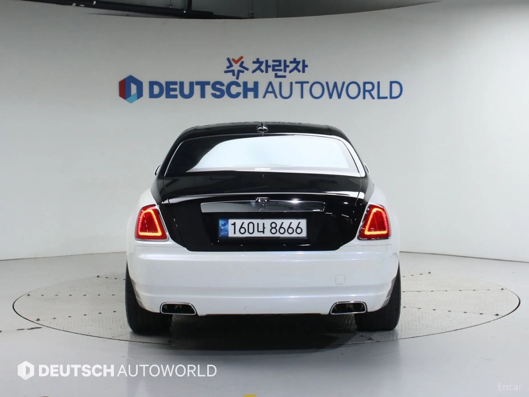 Rolls-Royce Ghost превью 4