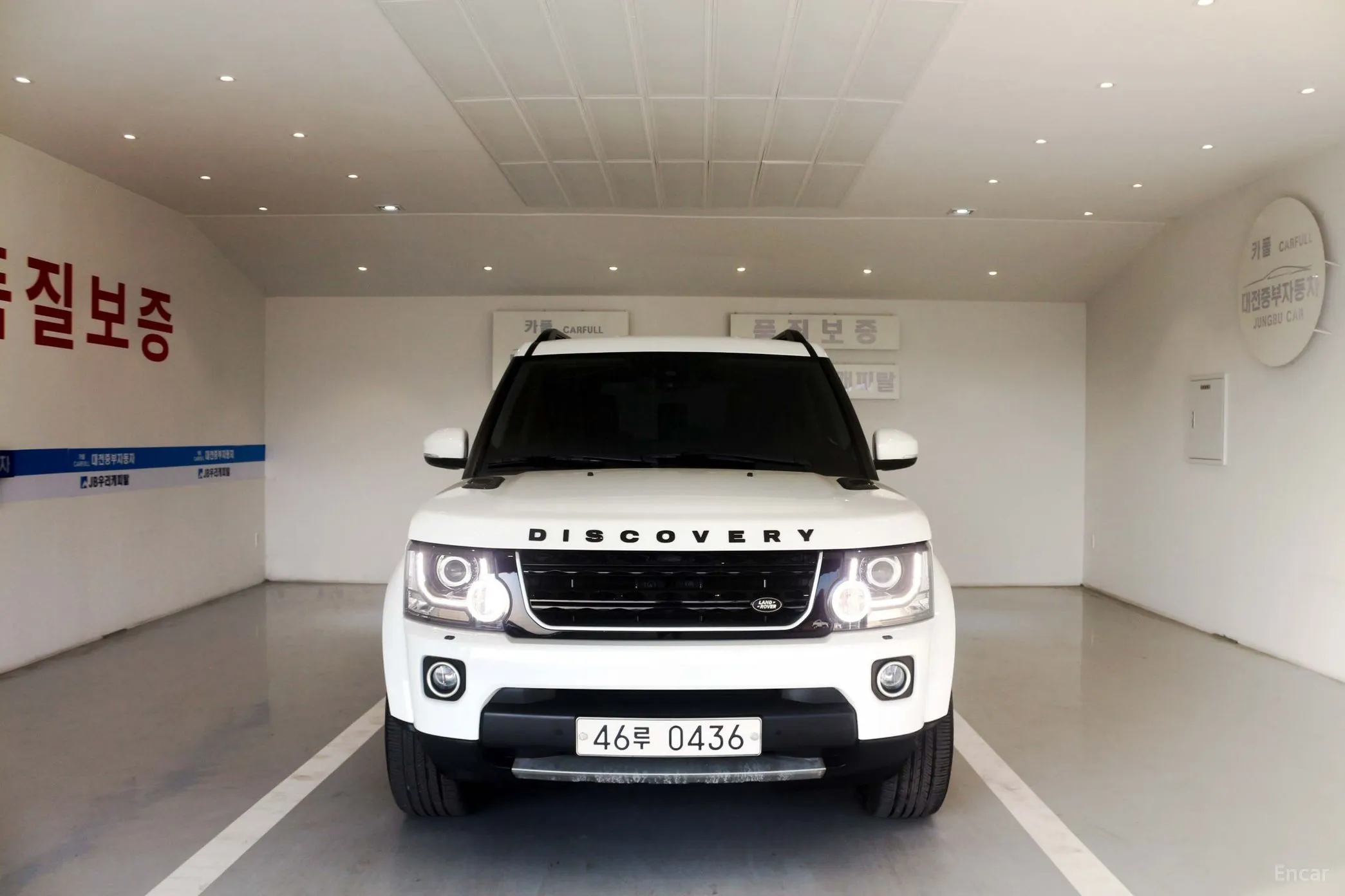 Land Rover Discovery 4 превью 3