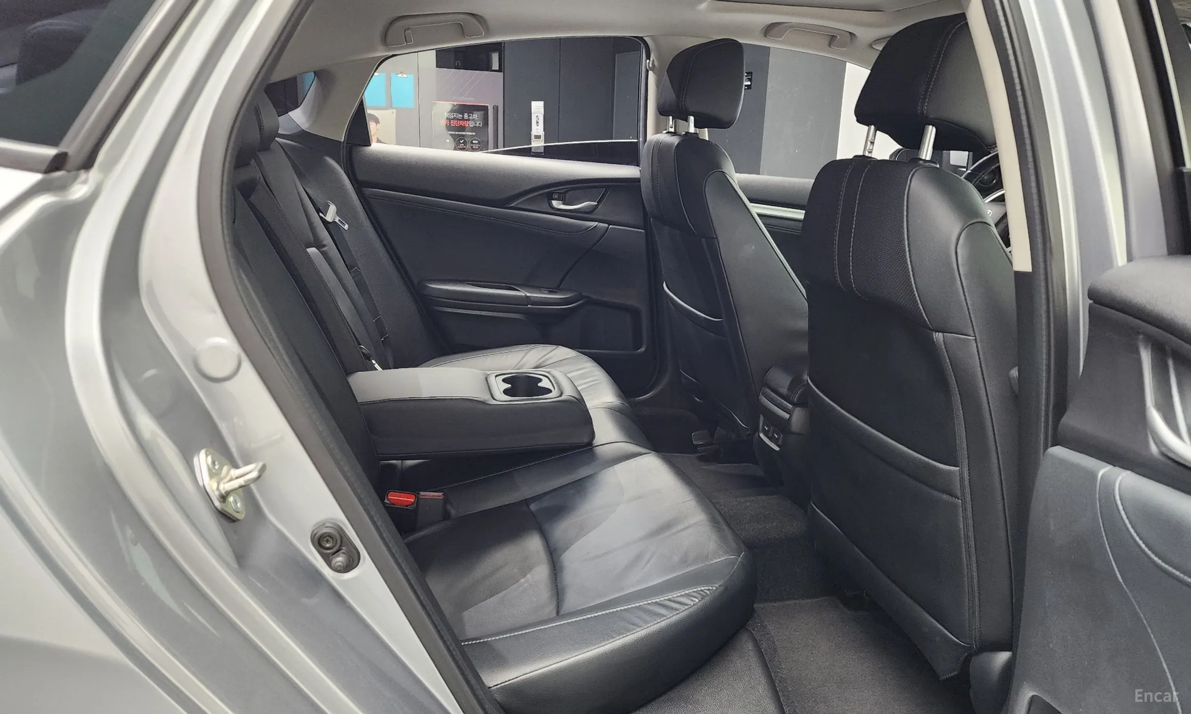 Honda Civic превью 12