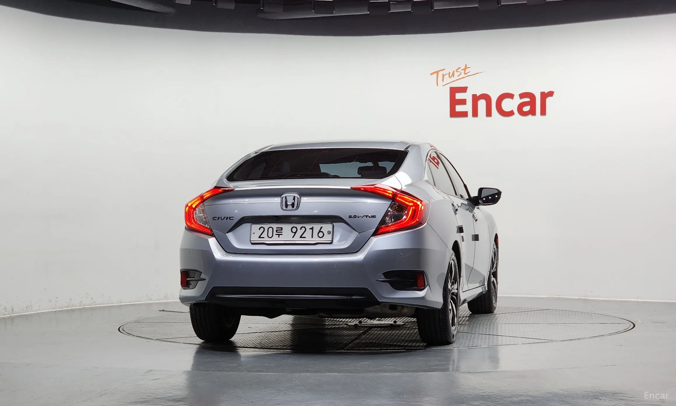 Honda Civic превью 4
