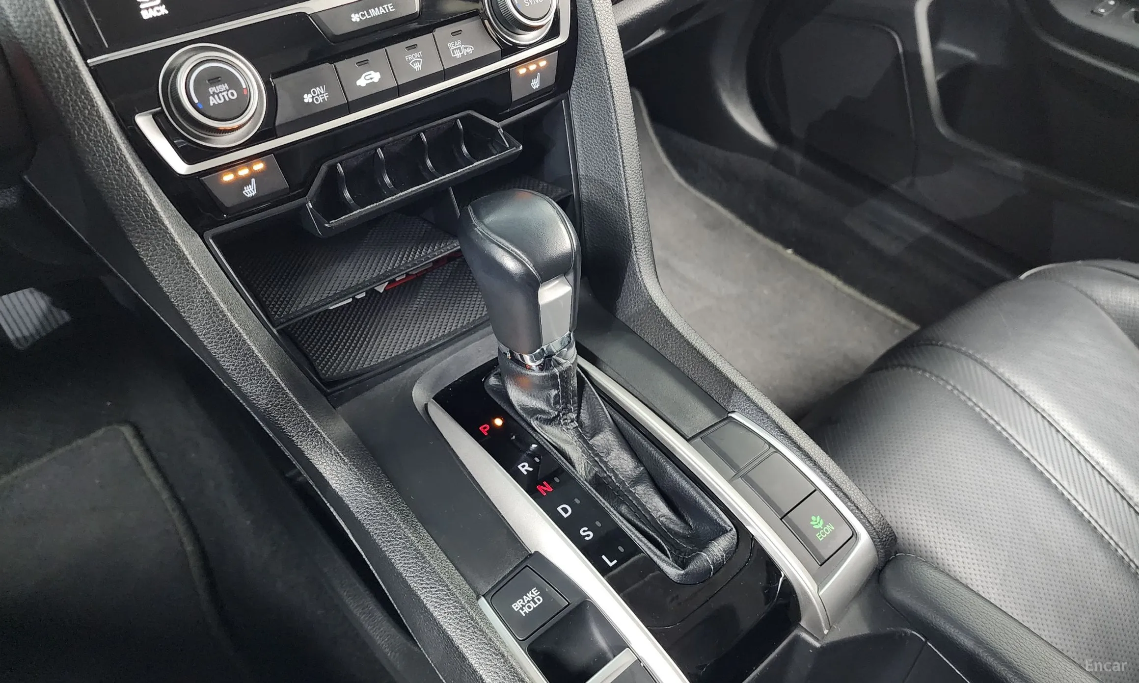 Honda Civic превью 9