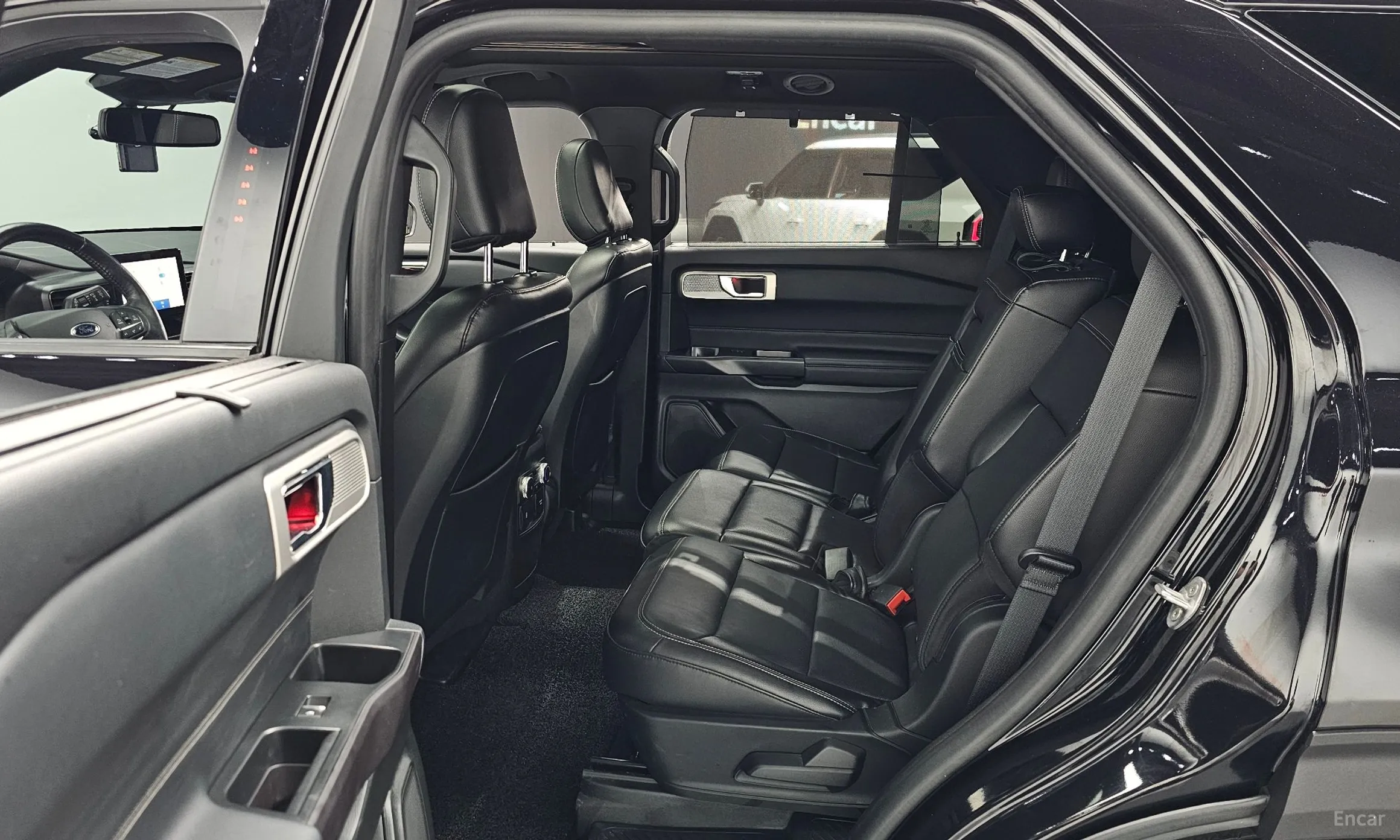 Ford Explorer 6th Generation превью 11
