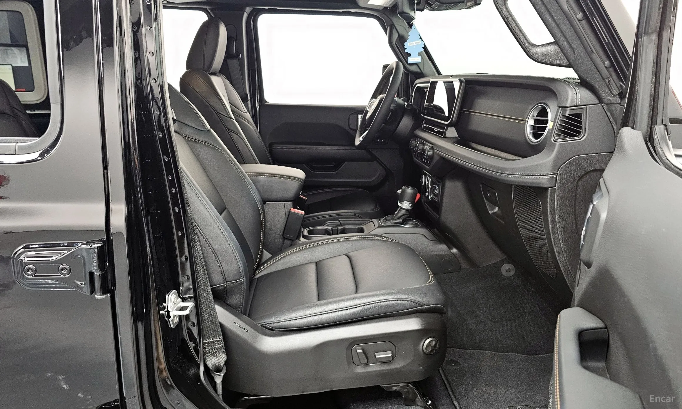 Jeep Wrangler (JL) превью 11
