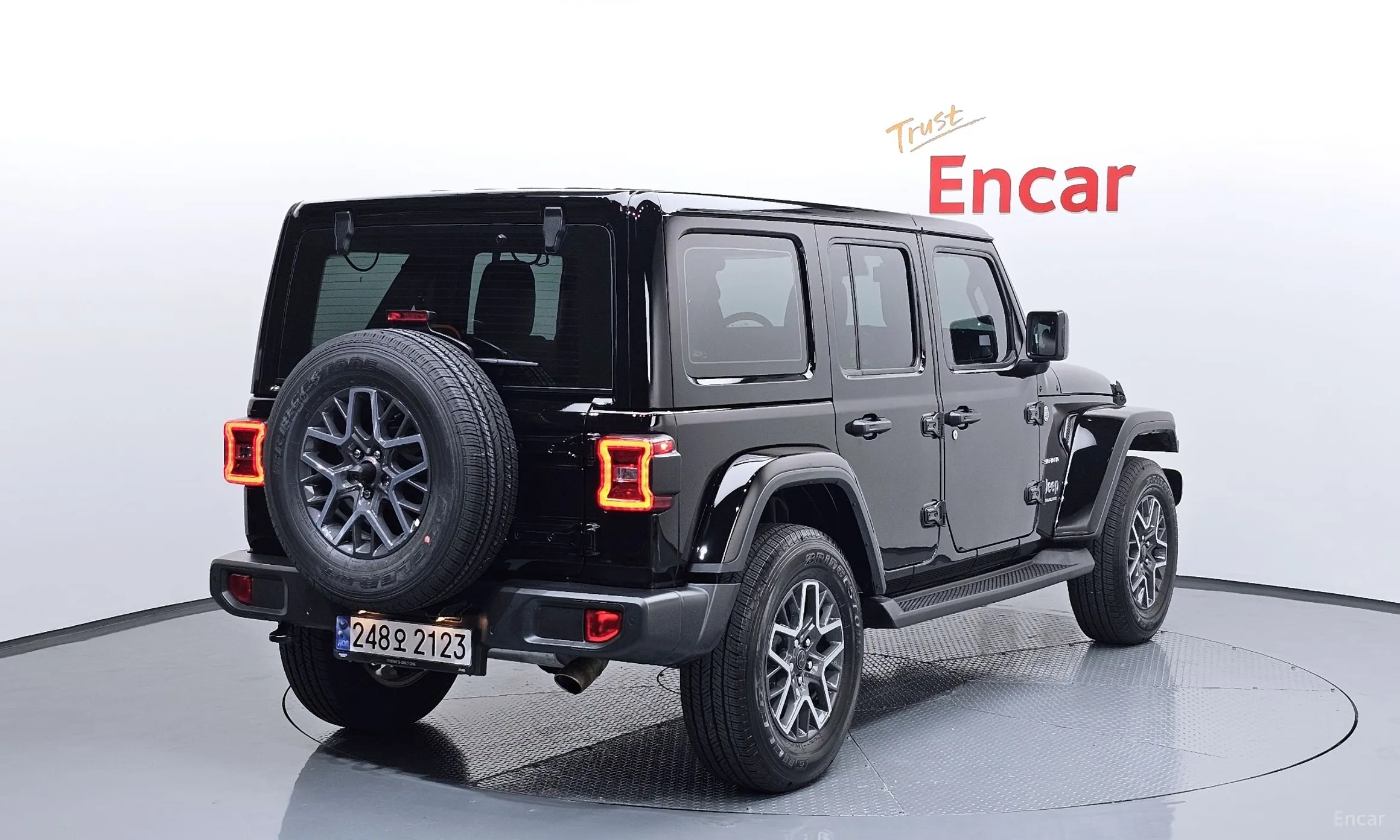 Jeep Wrangler (JL) превью 2