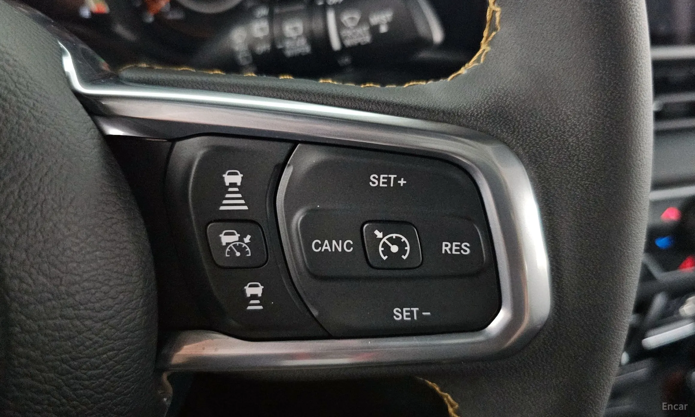 Jeep Wrangler (JL) превью 18