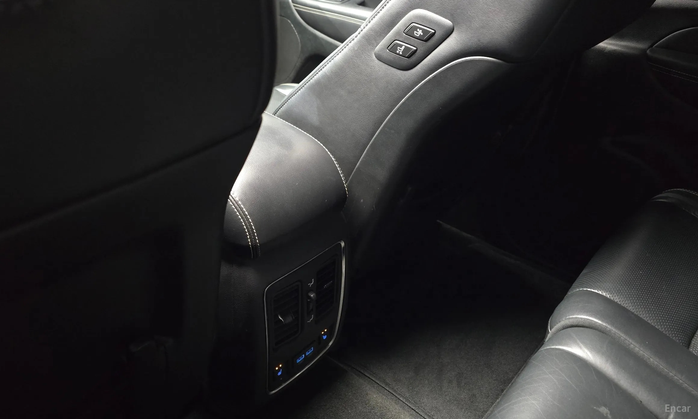 Jeep Grand Cherokee превью 17